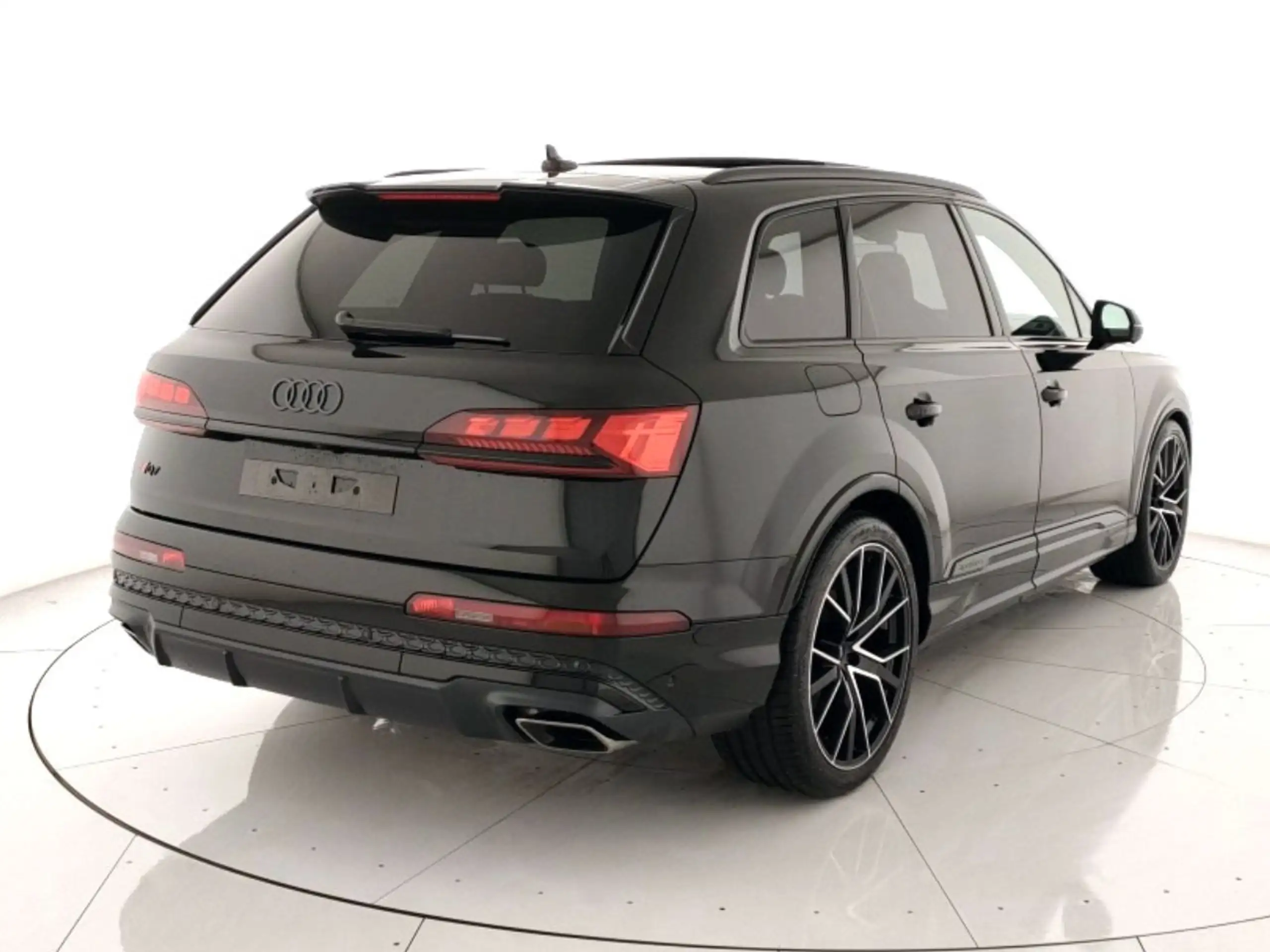 Audi - Q7