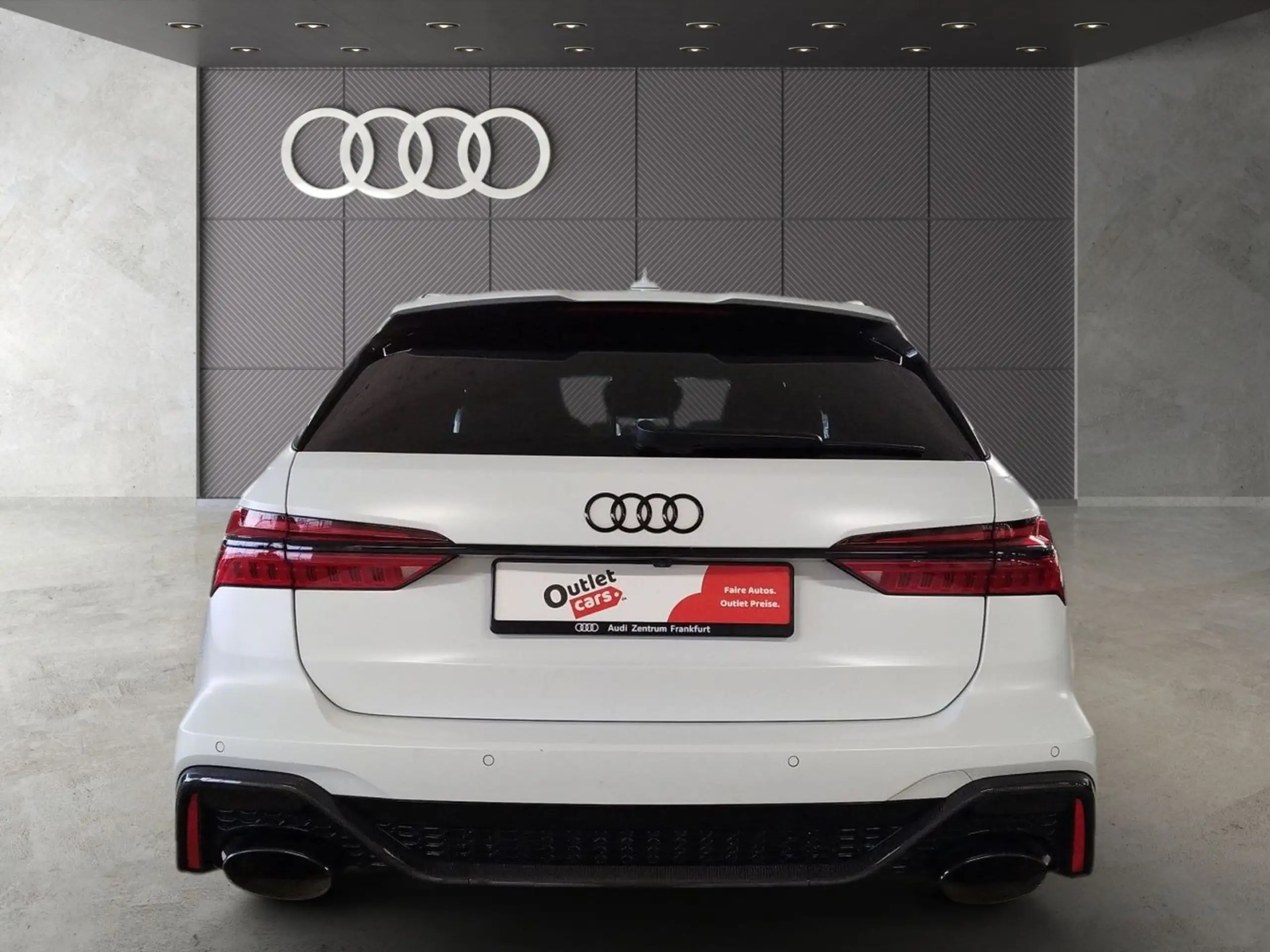 Audi - RS6