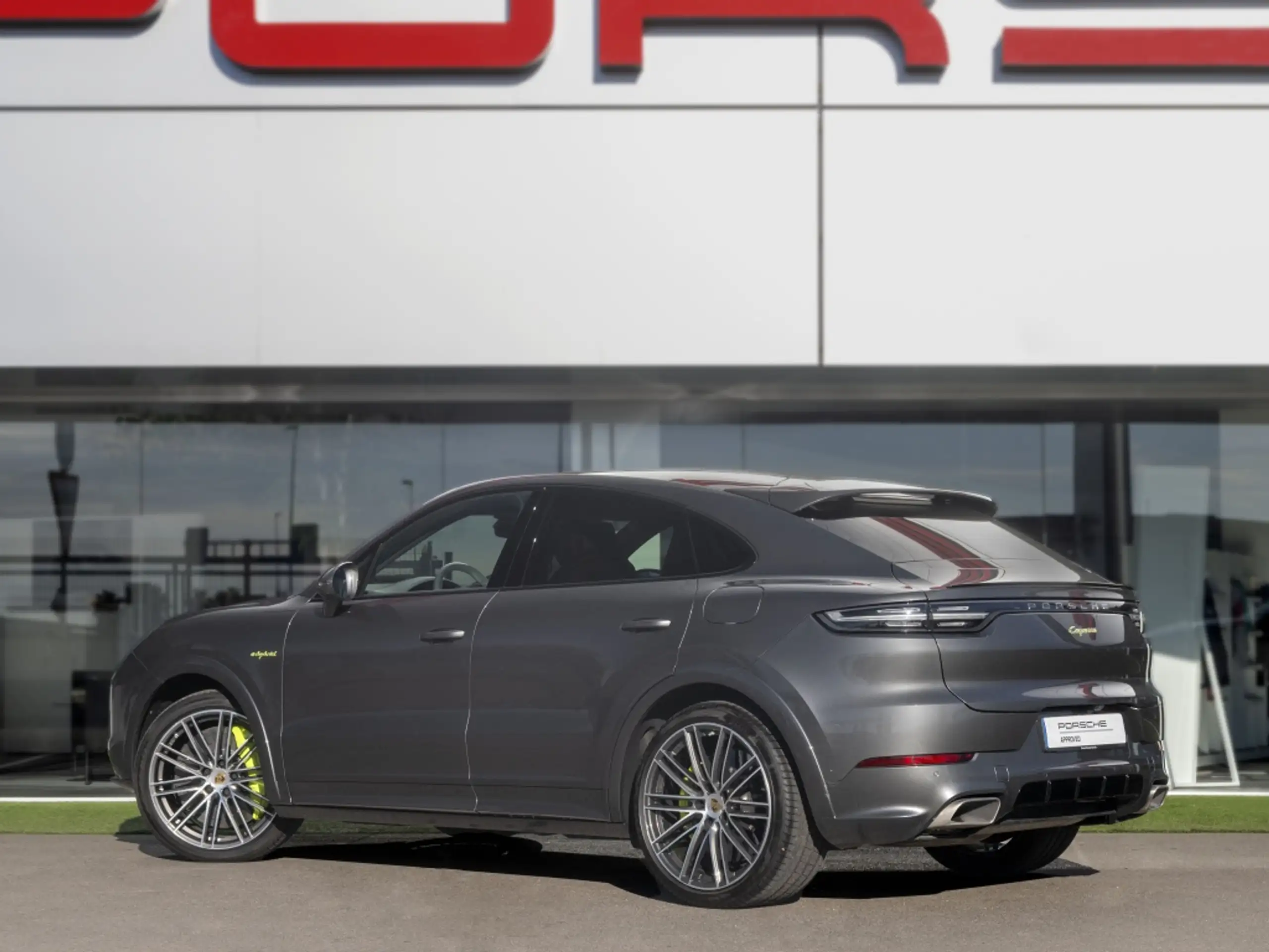 Porsche - Cayenne