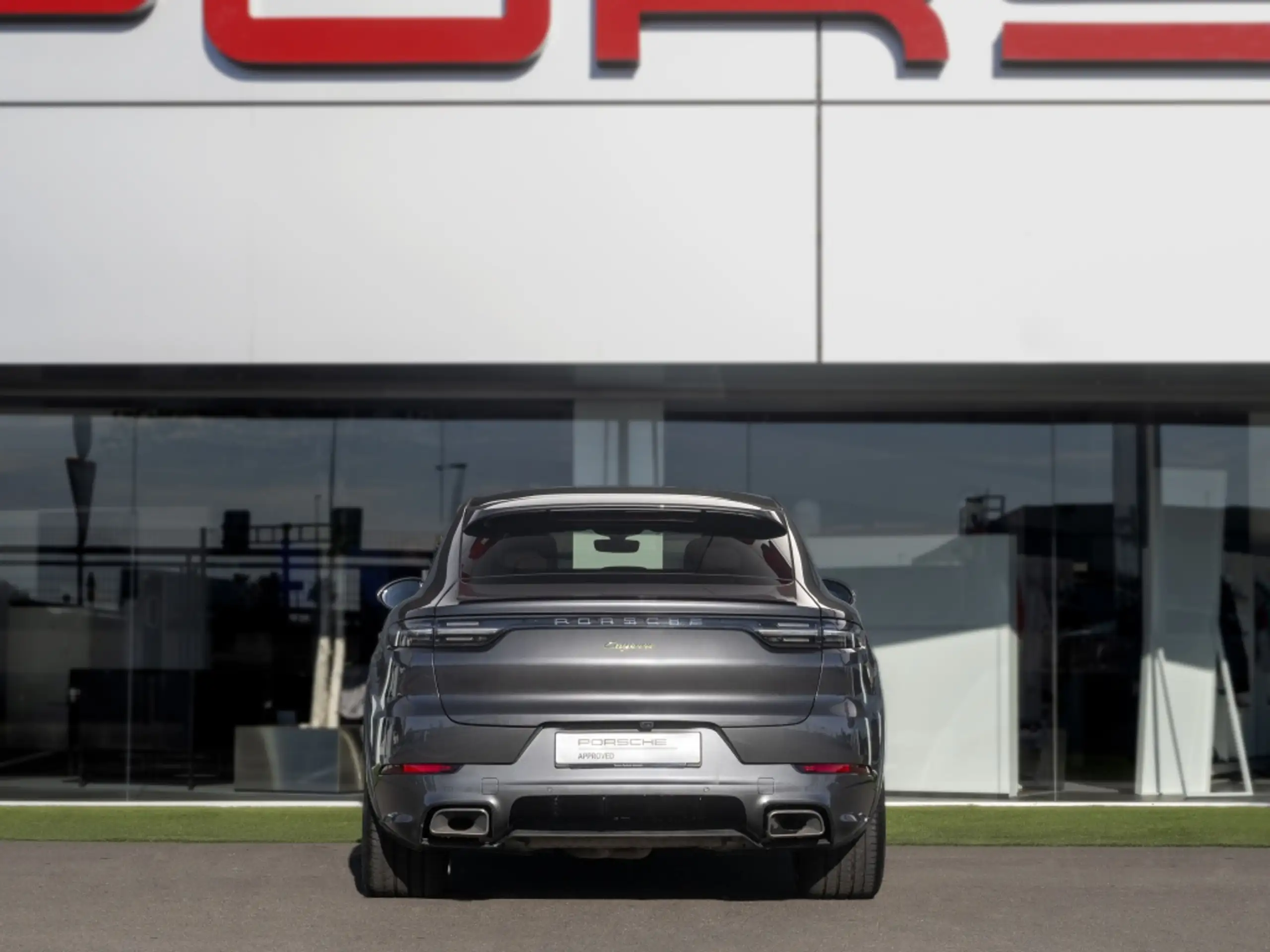 Porsche - Cayenne