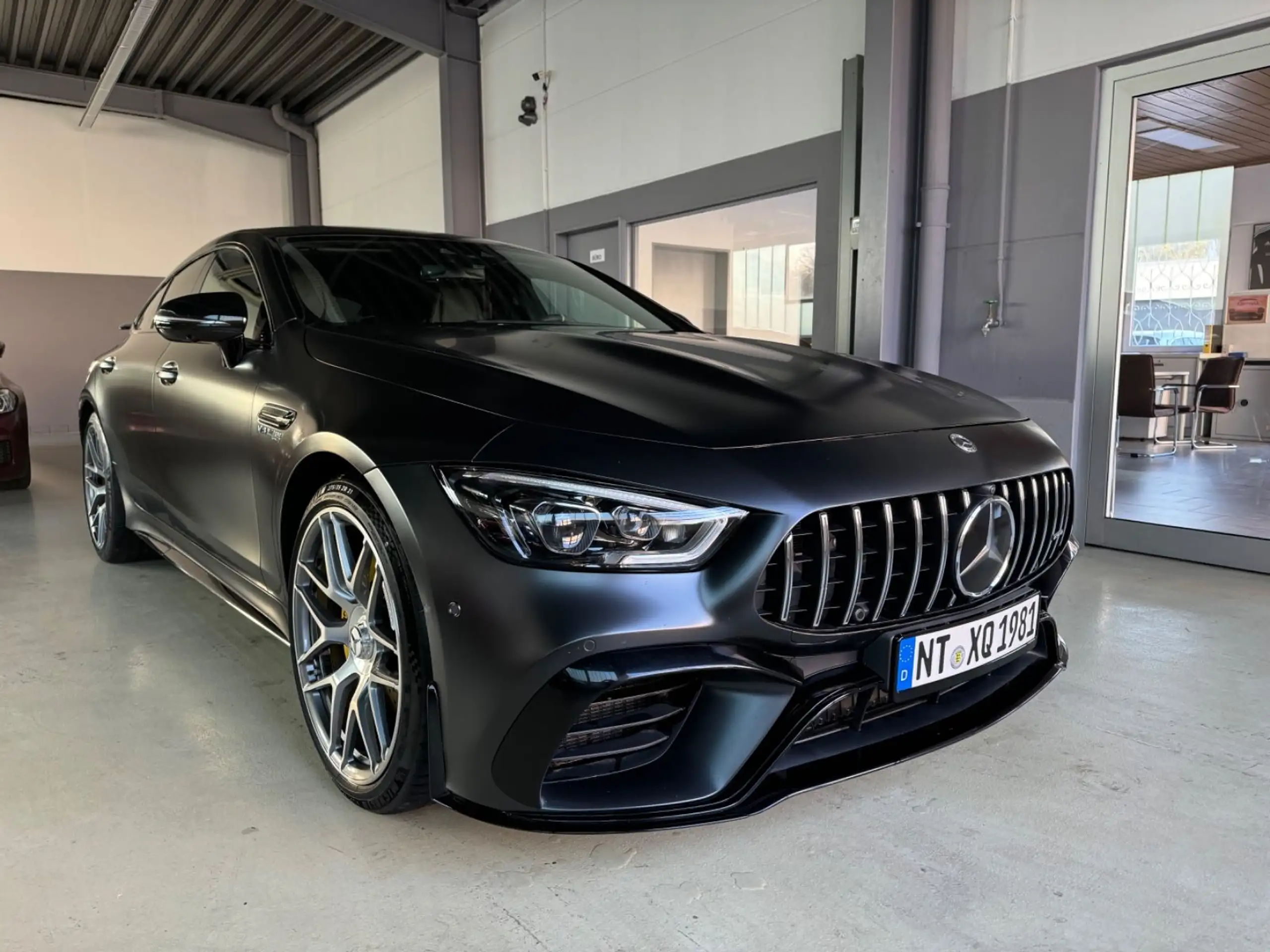 Mercedes-Benz - AMG GT