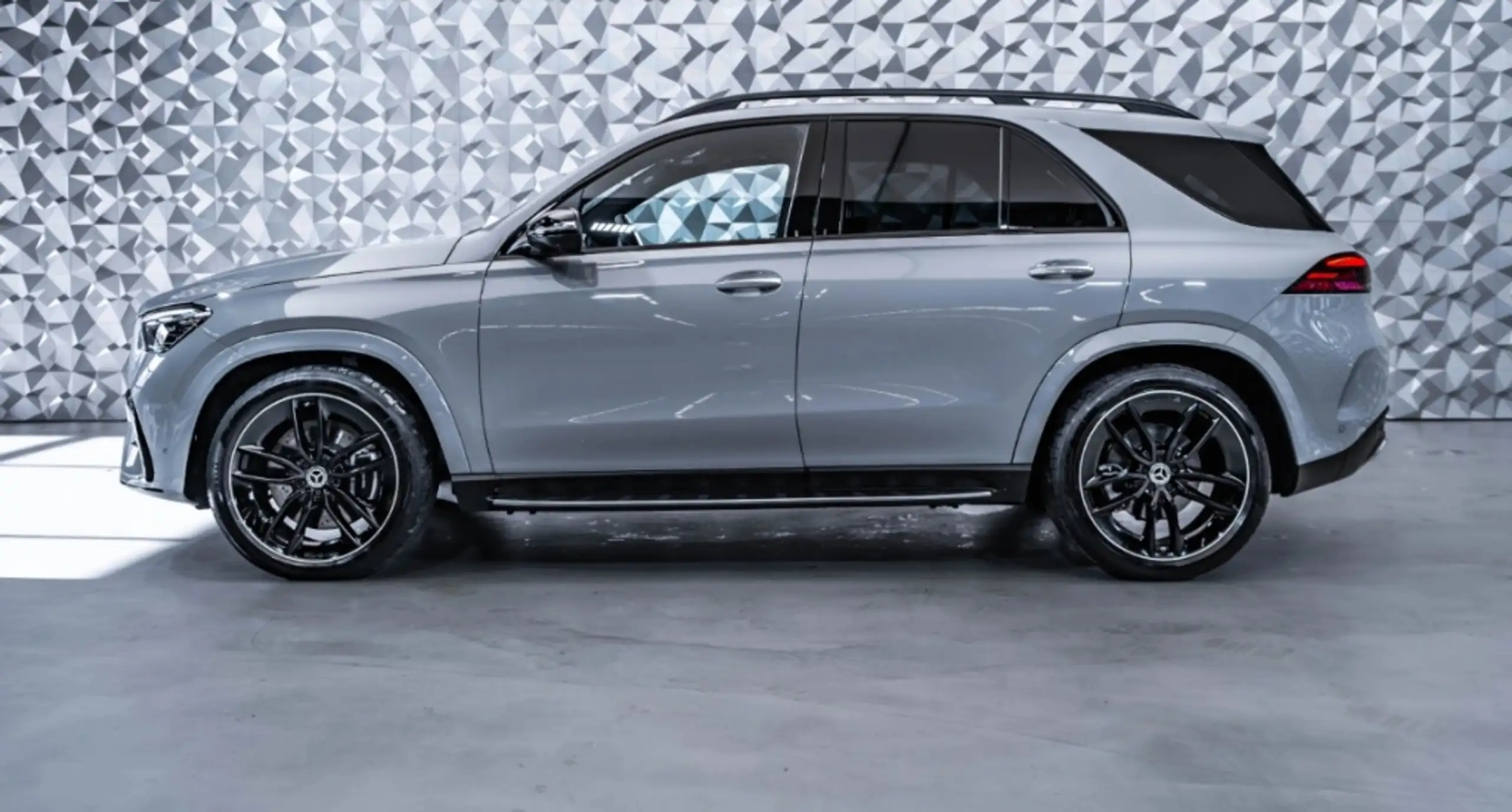 Mercedes-Benz - GLE 450