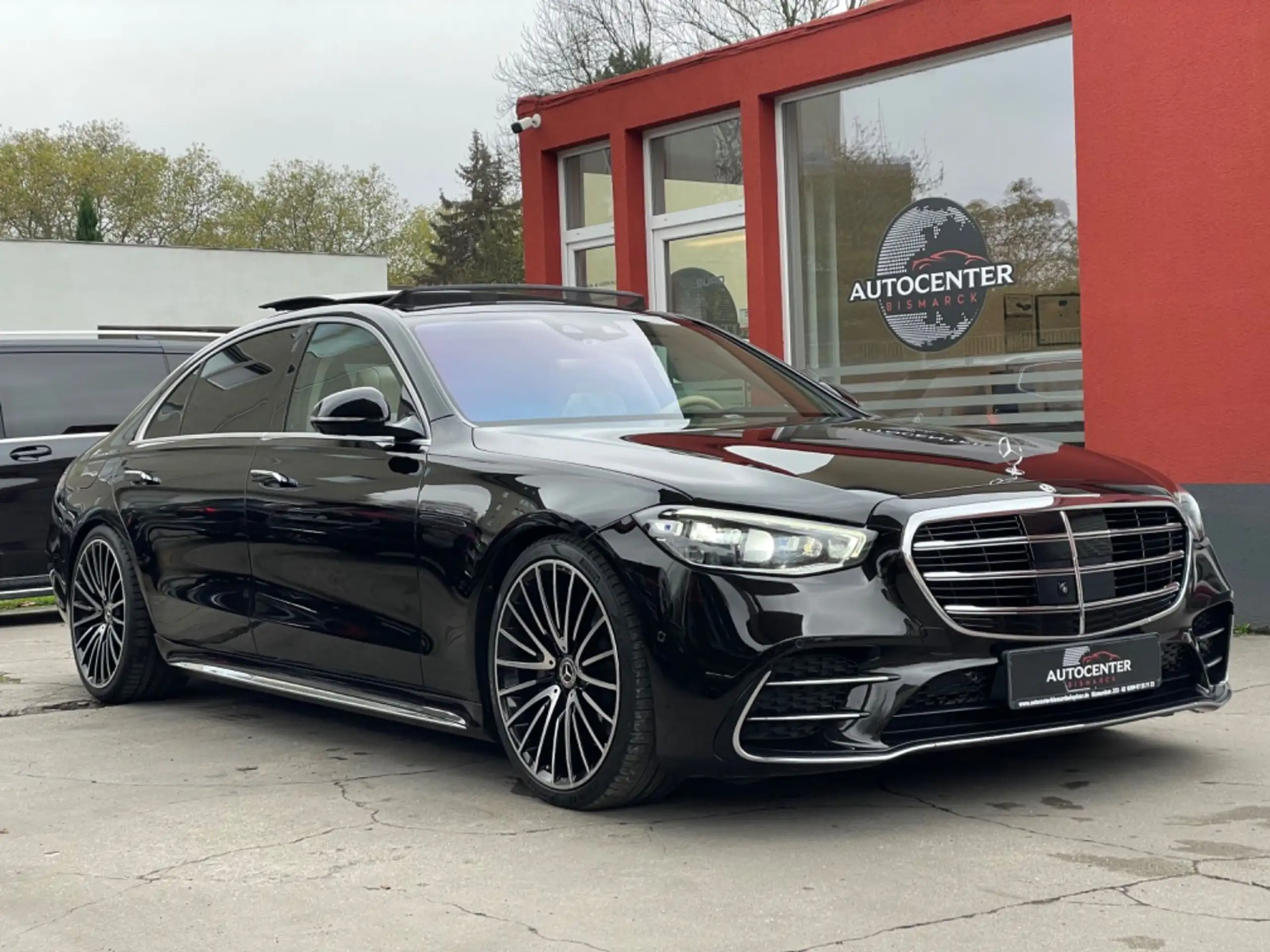 Mercedes-Benz - S 400