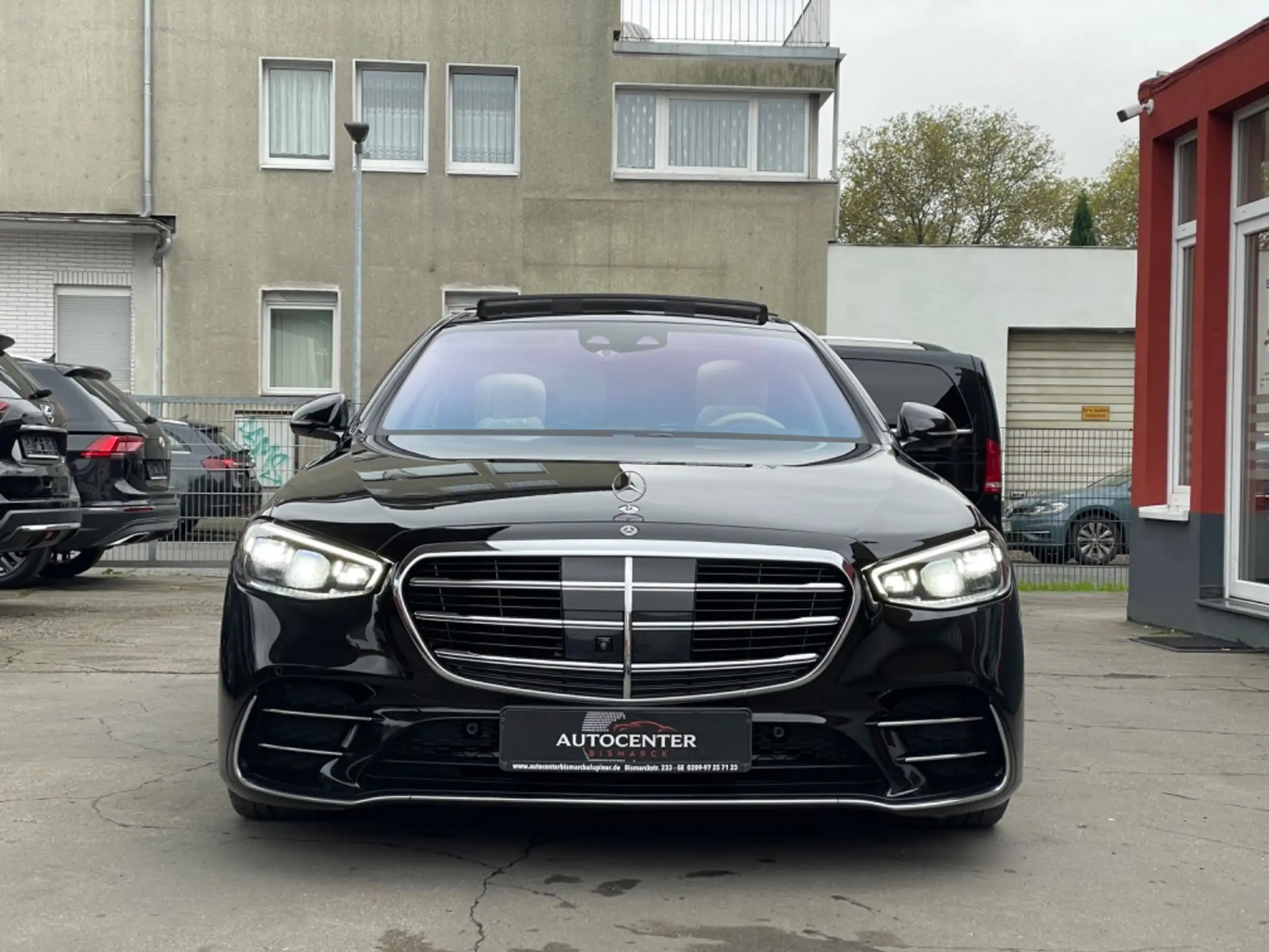 Mercedes-Benz - S 400