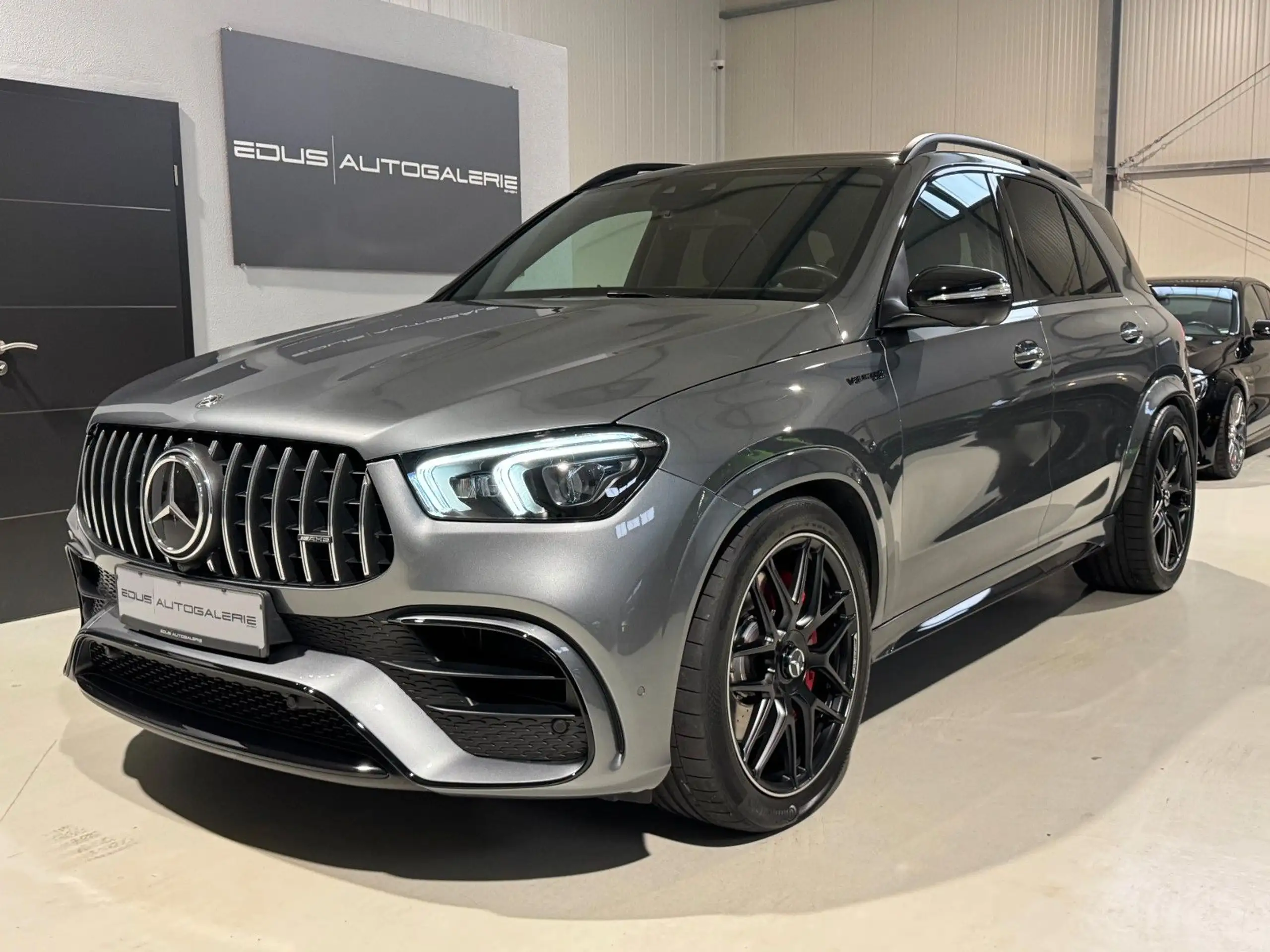 Mercedes-Benz - GLE 63 AMG