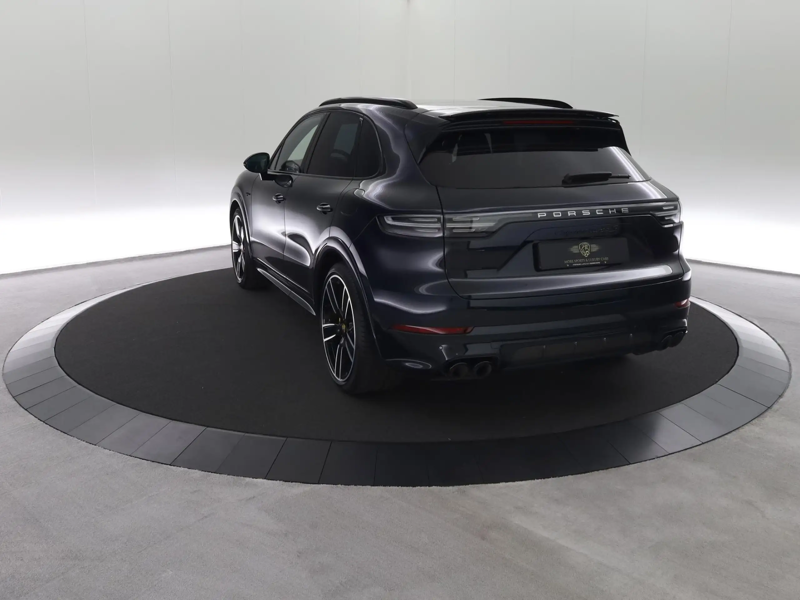 Porsche - Cayenne