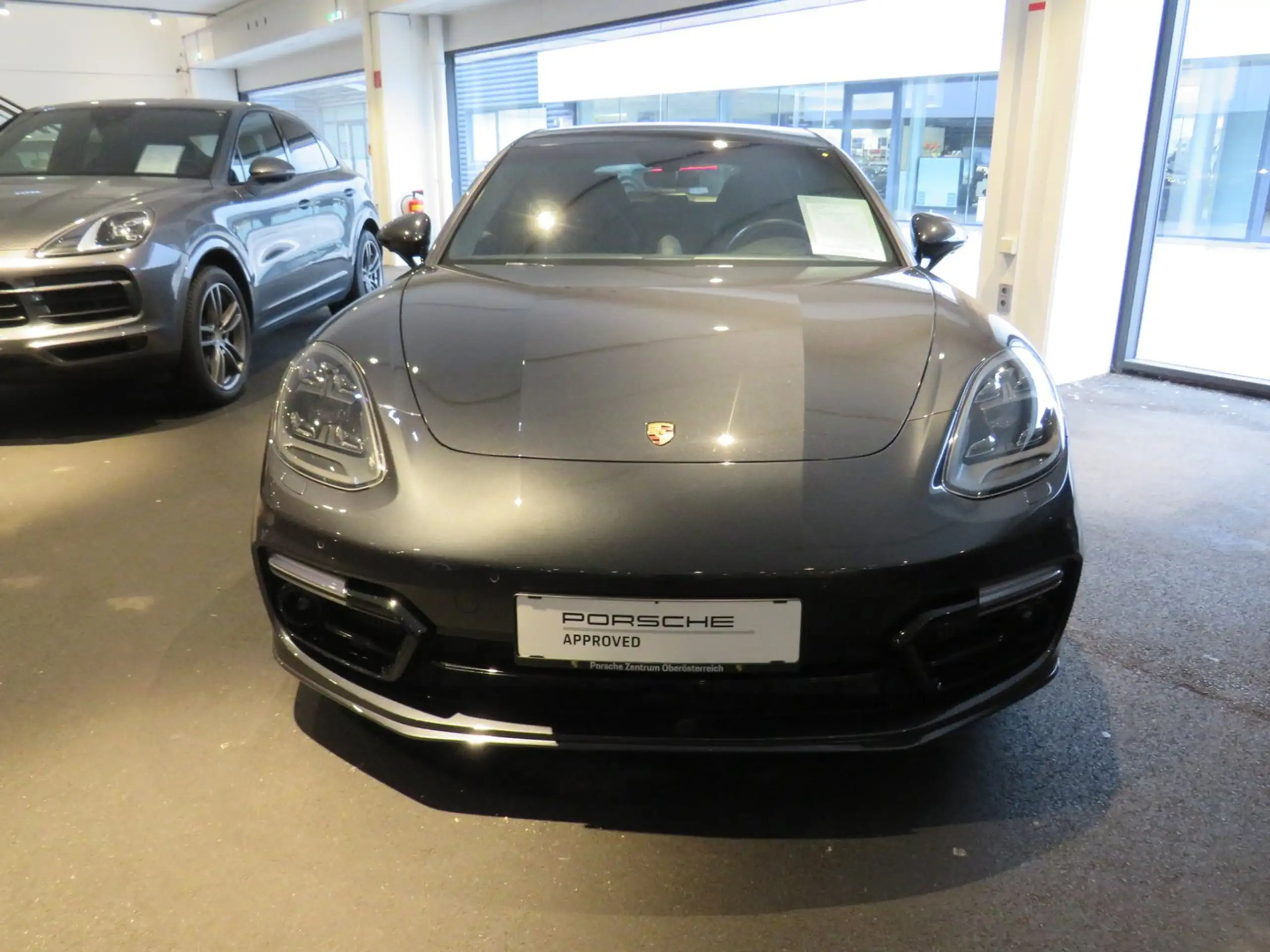 Porsche - Panamera