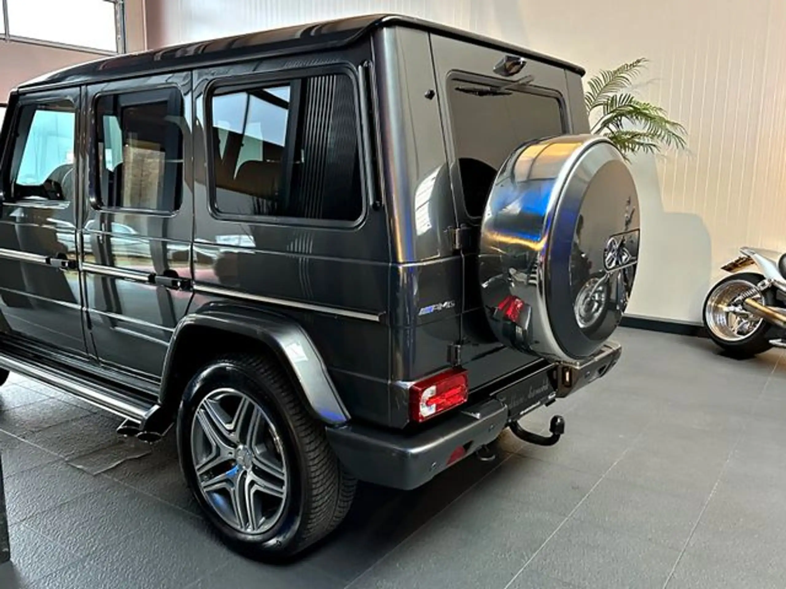 Mercedes-Benz - G 63 AMG