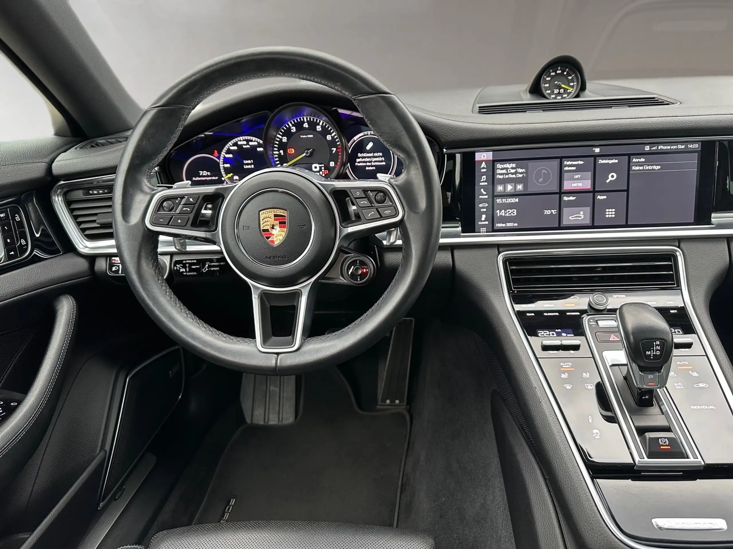 Porsche - Panamera