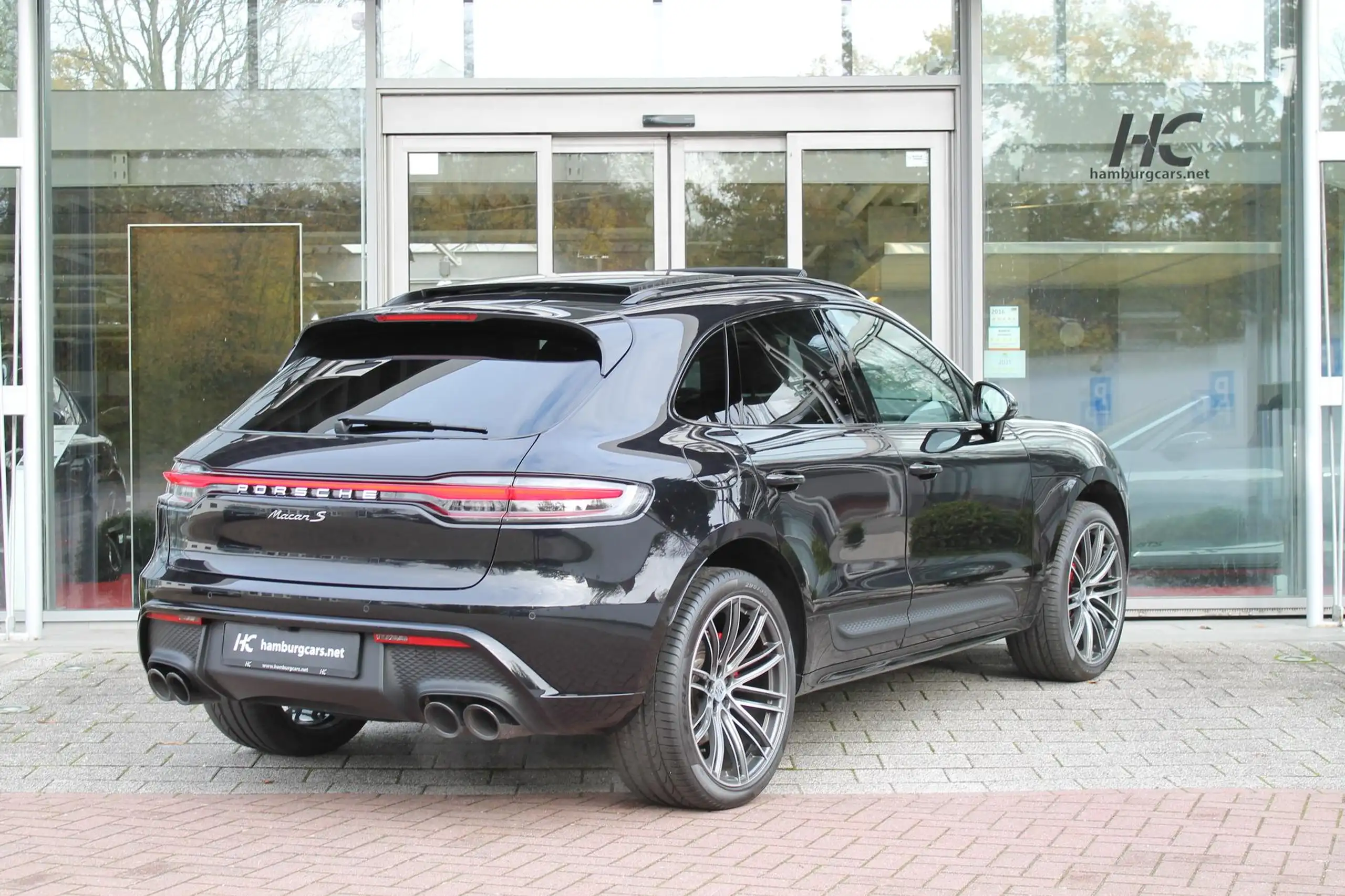 Porsche - Macan