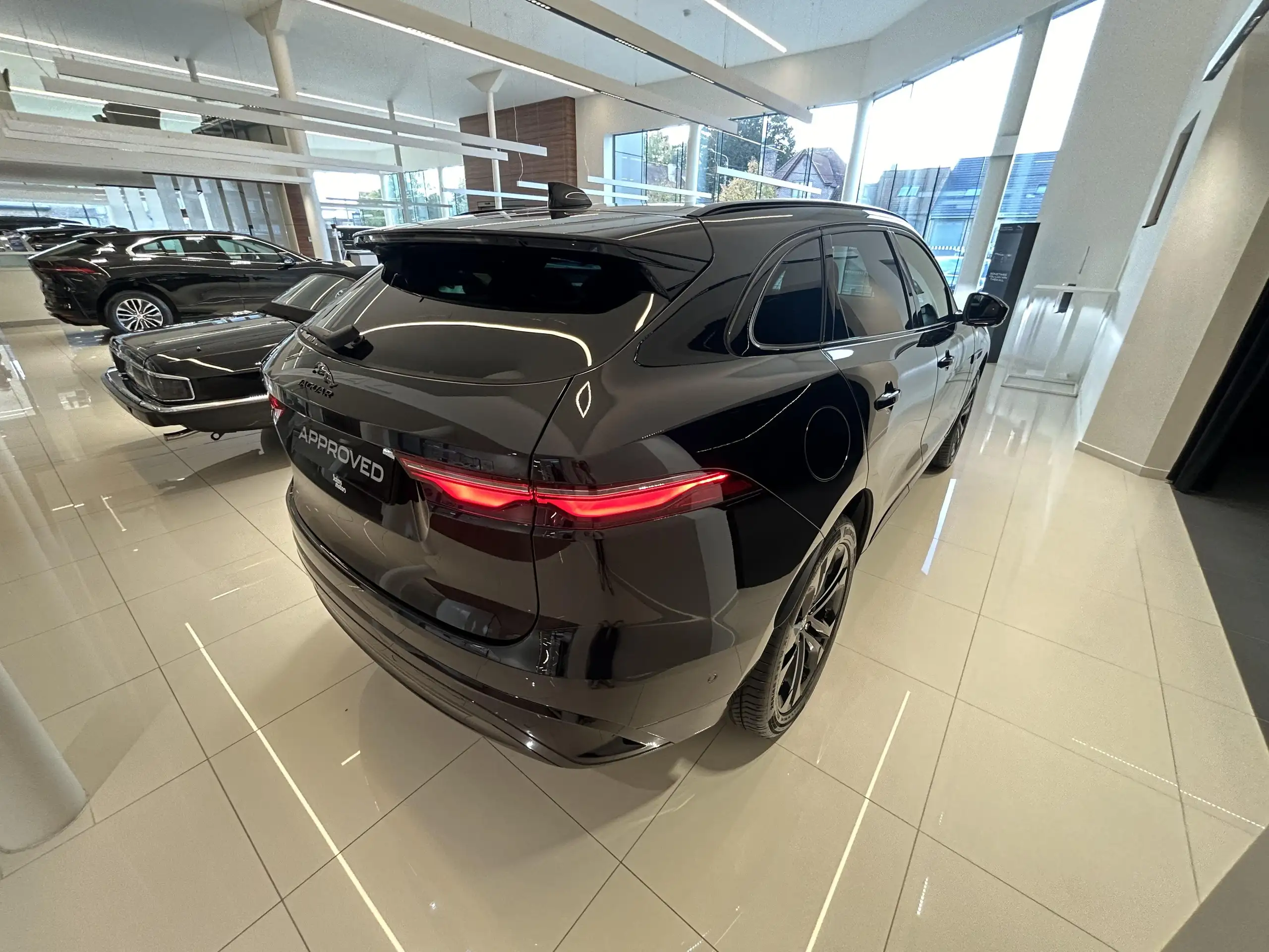 Jaguar - F-Pace