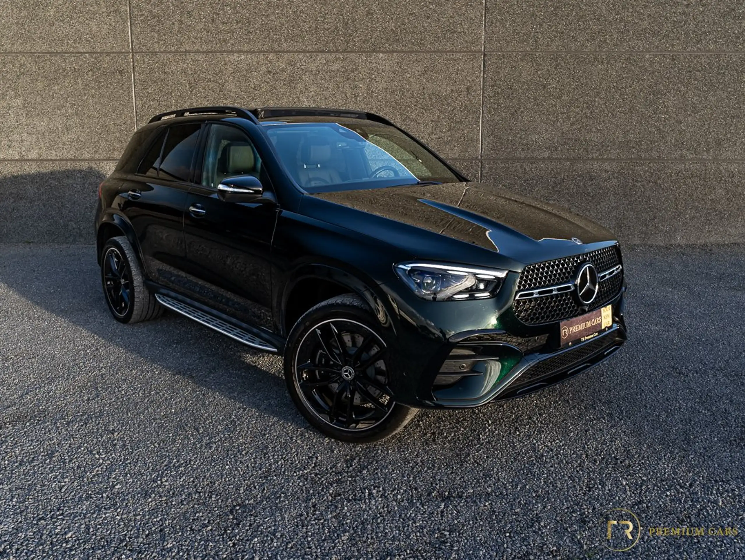 Mercedes-Benz - GLE 350