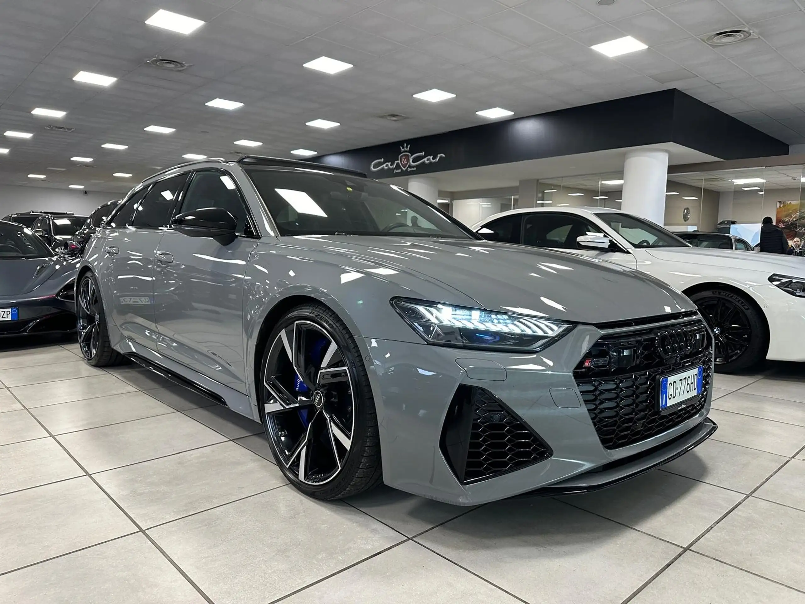 Audi - RS6