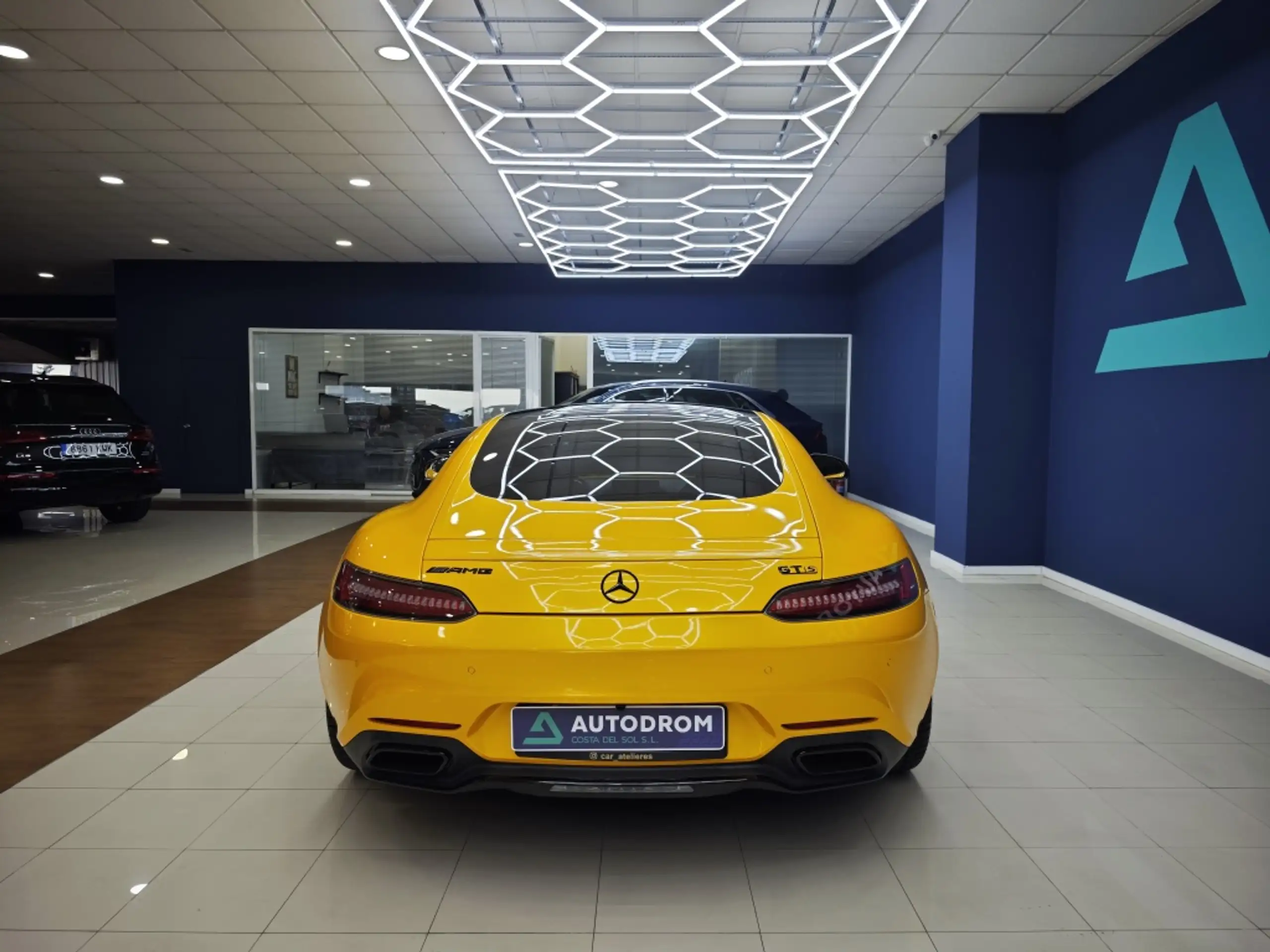 Mercedes-Benz - AMG GT