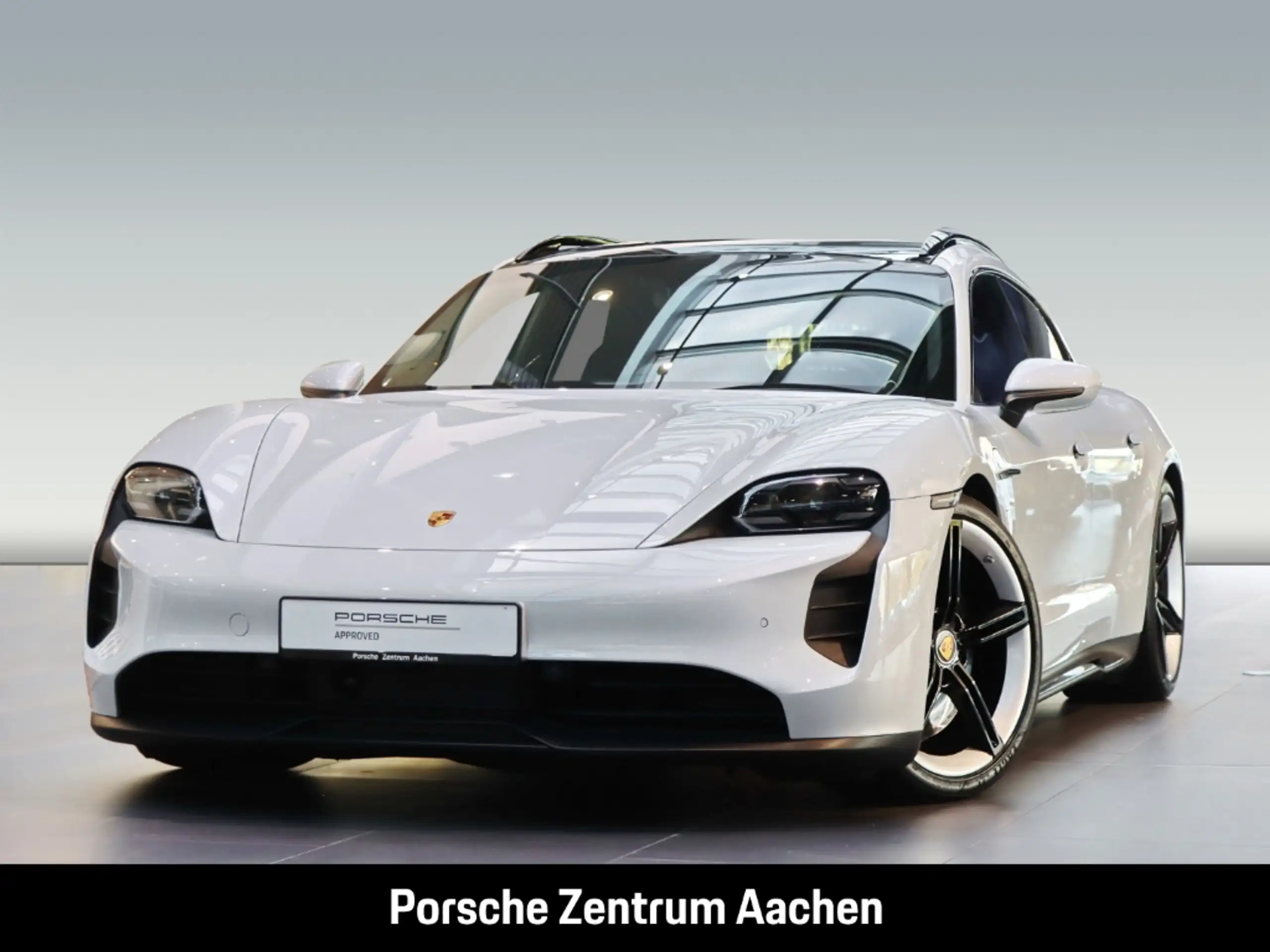 Porsche Taycan 2023