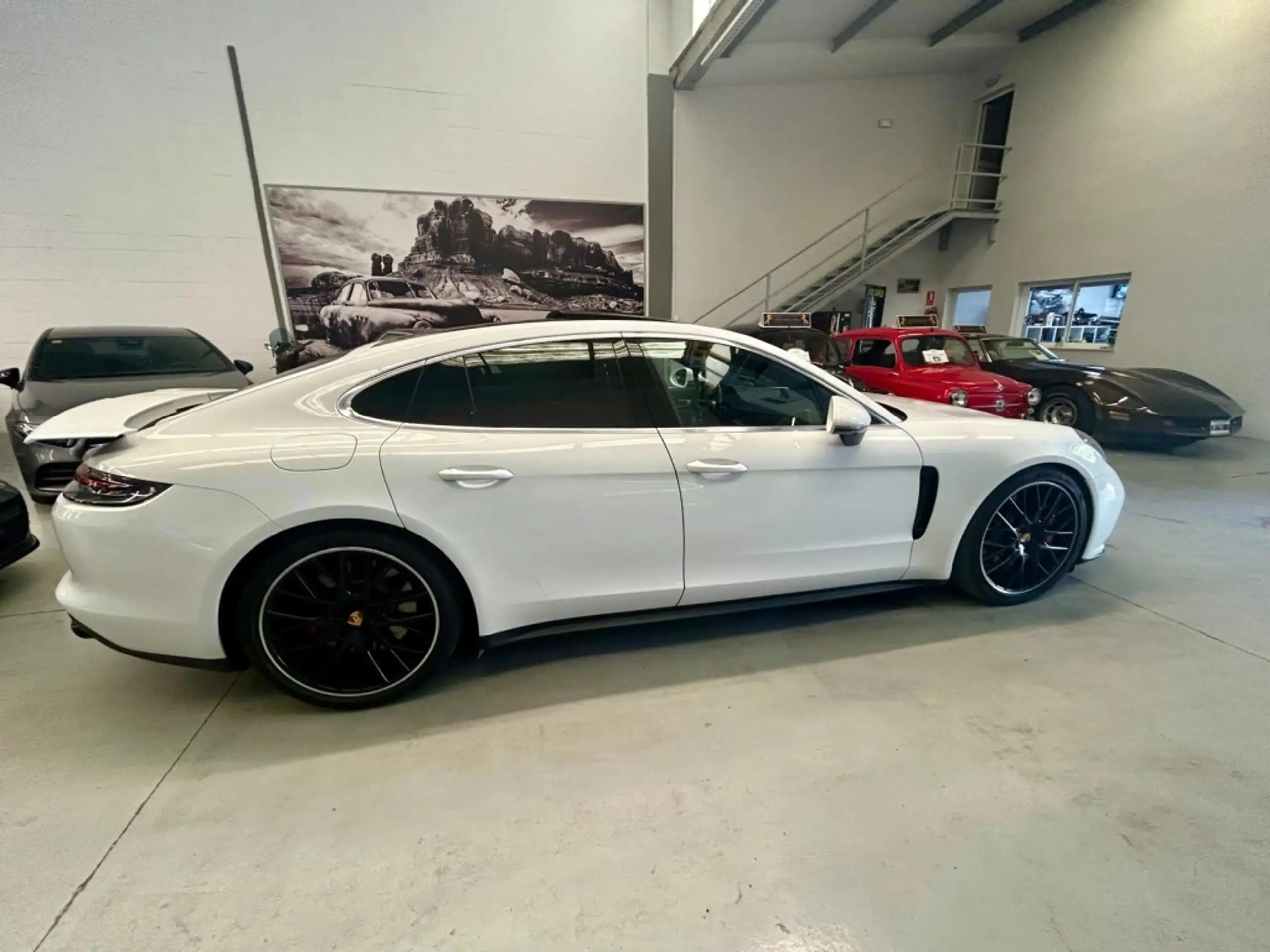 Porsche - Panamera