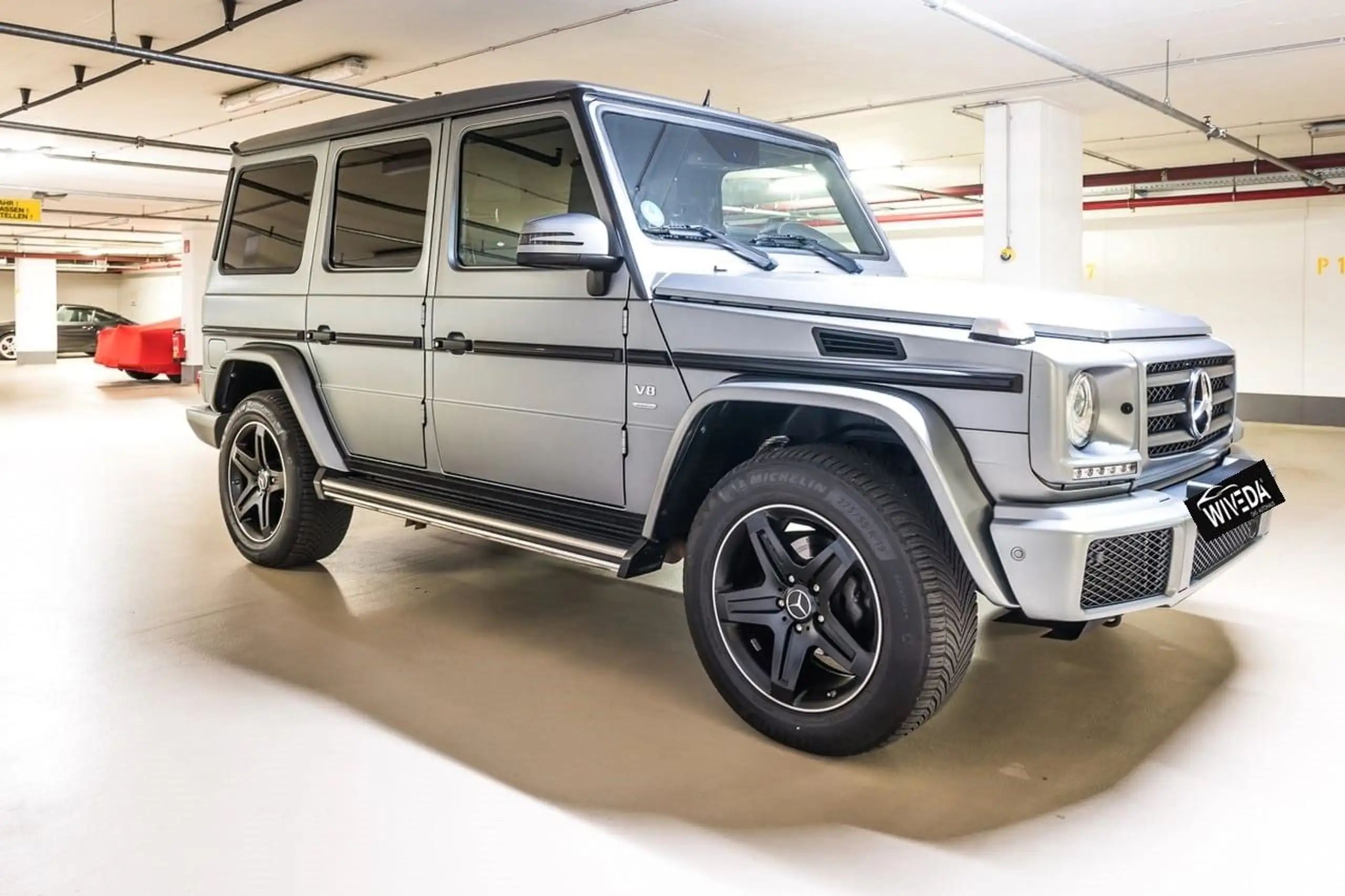 Mercedes-Benz - G 500