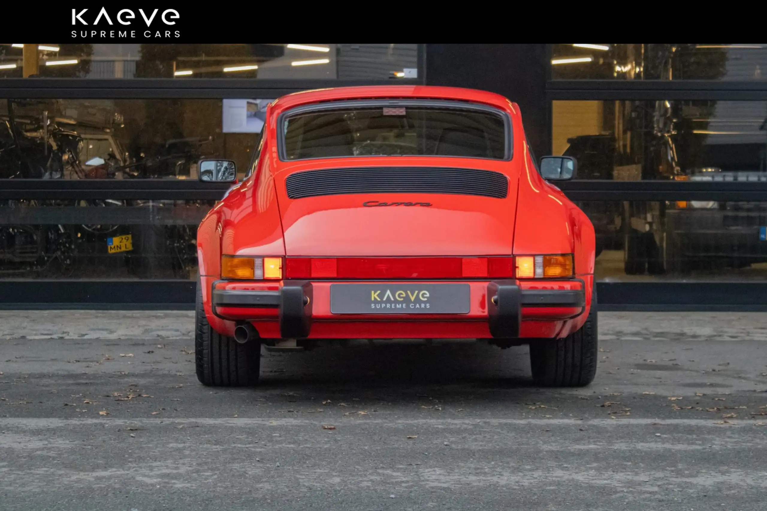 Porsche - 911