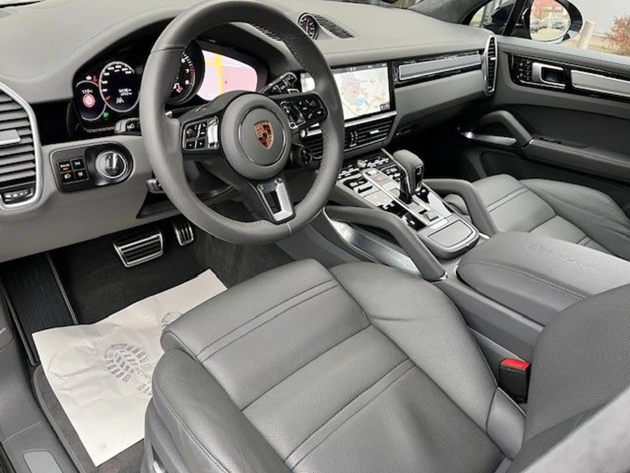 Porsche - Cayenne