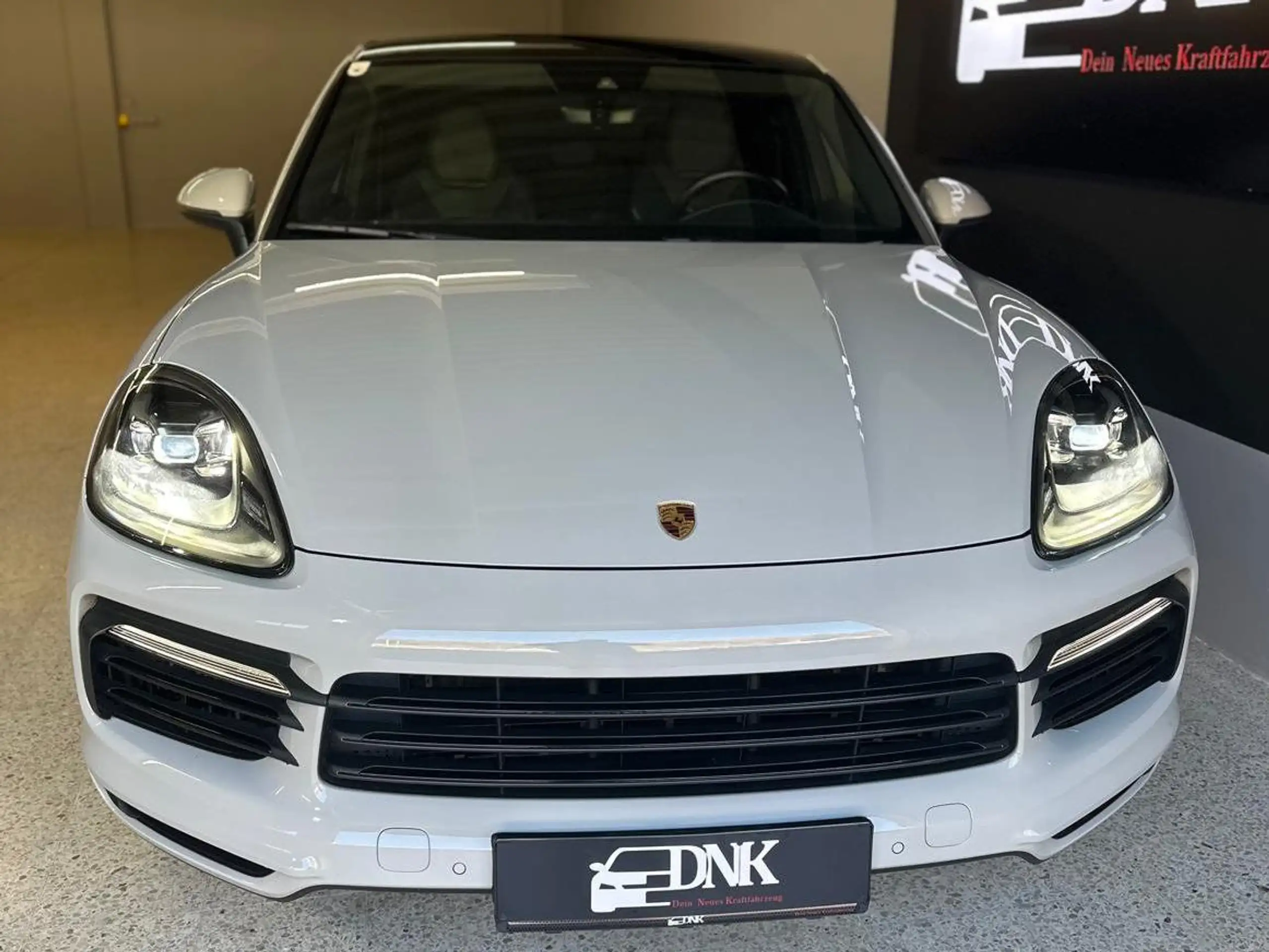 Porsche - Cayenne