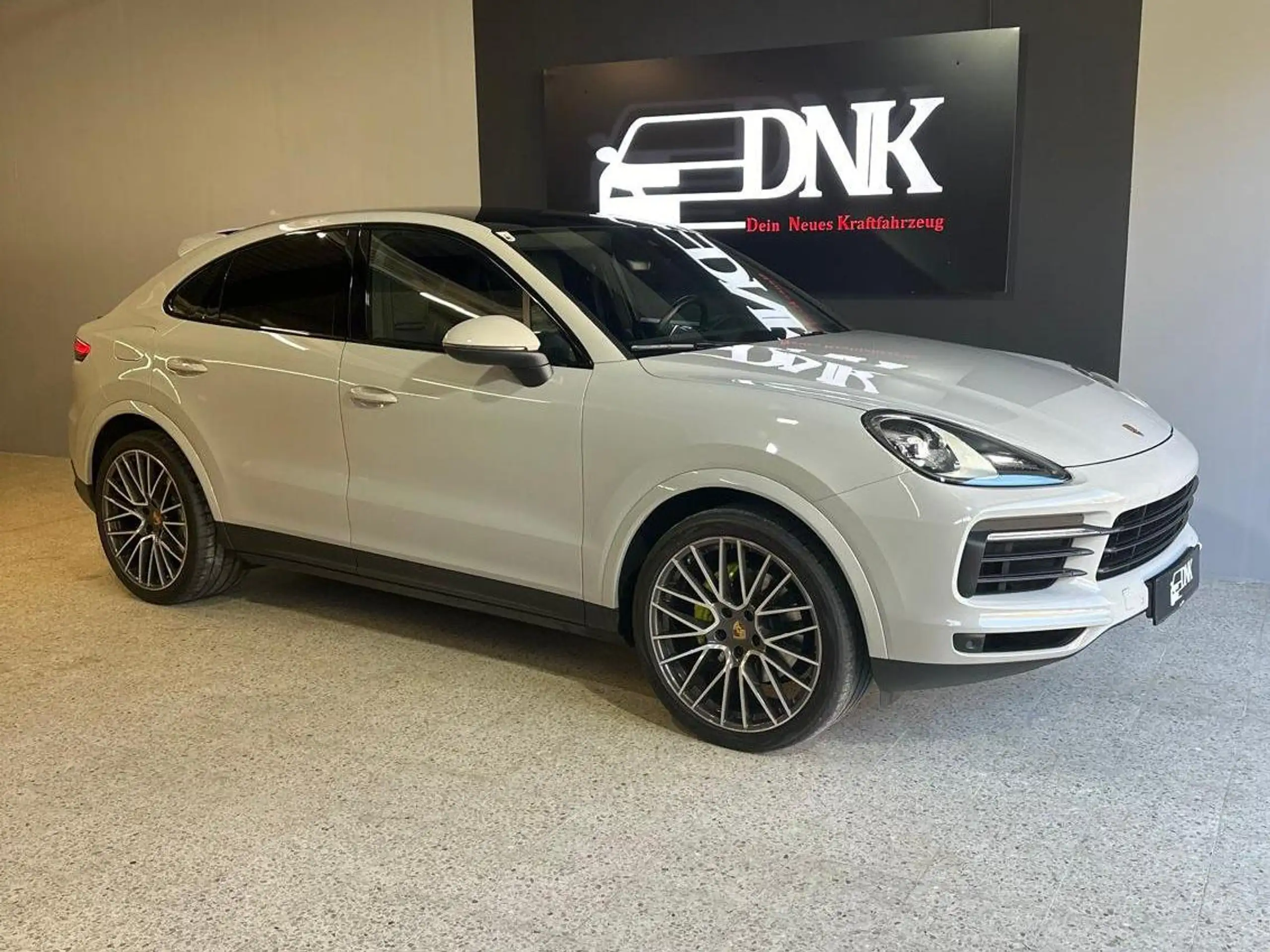 Porsche - Cayenne