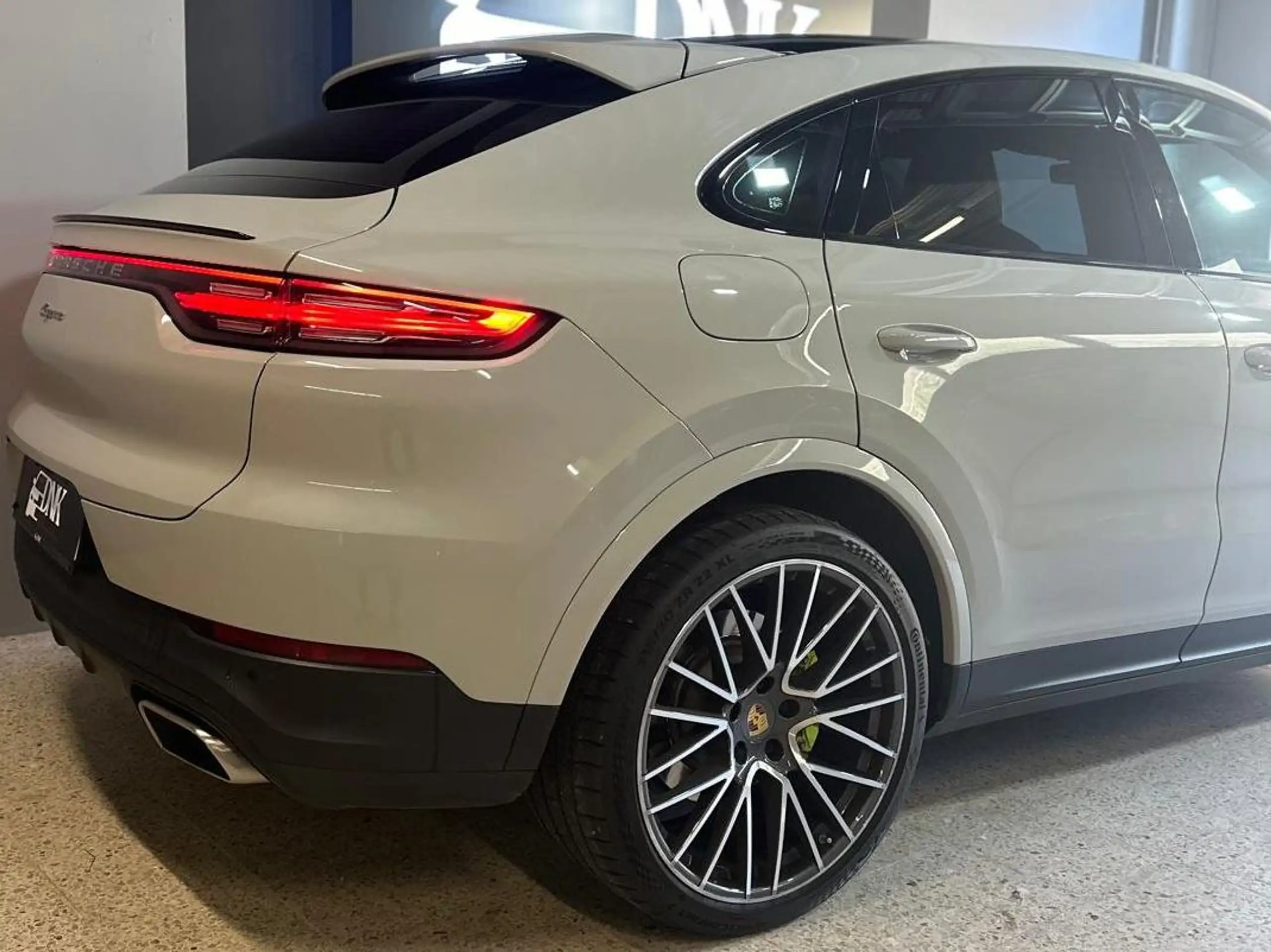 Porsche - Cayenne