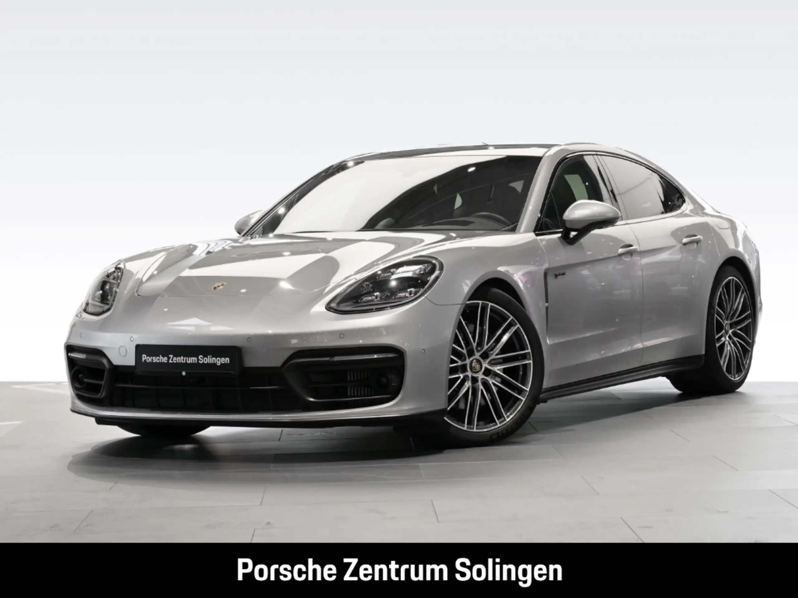 Porsche - Panamera