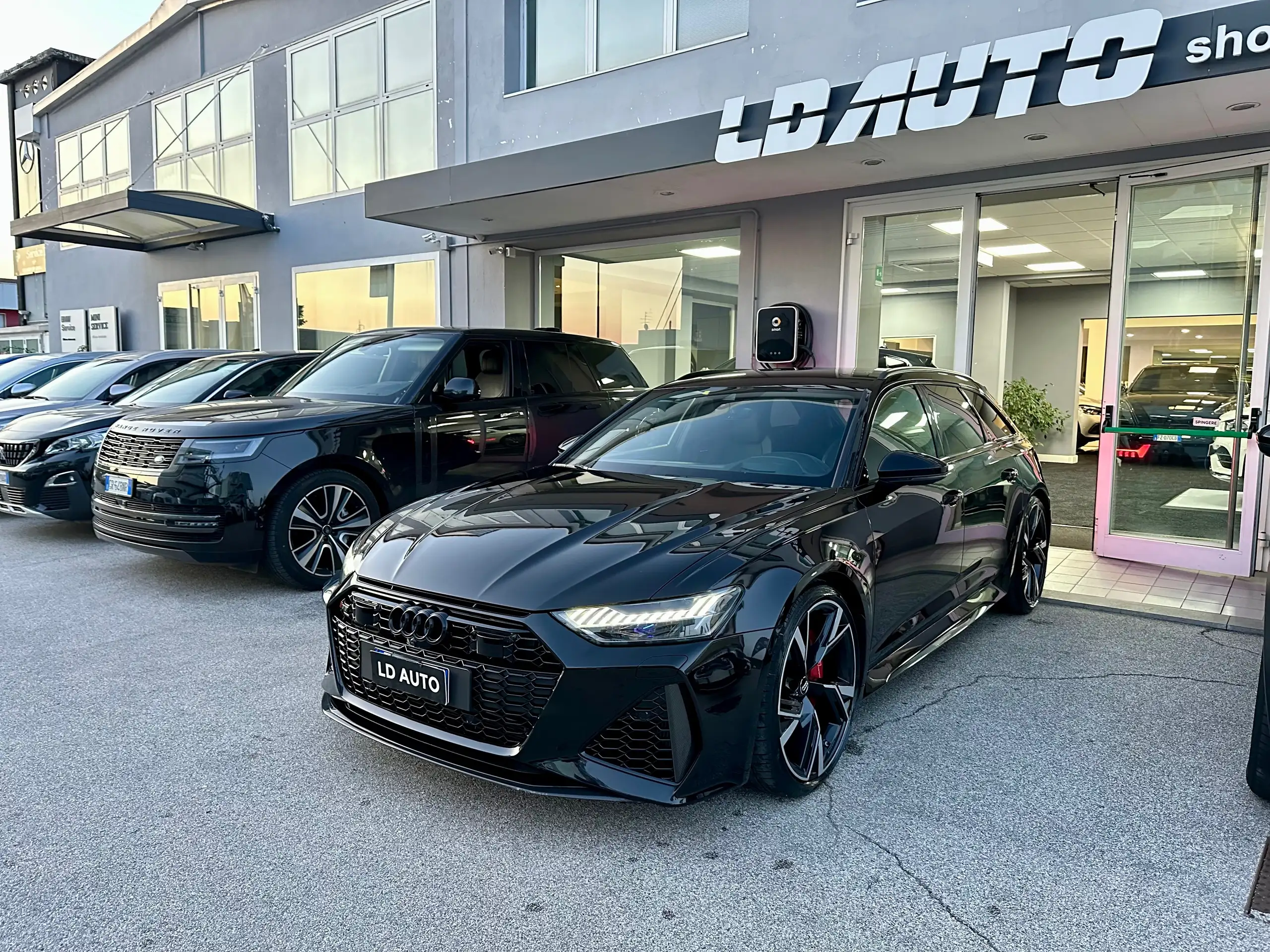 Audi - RS6