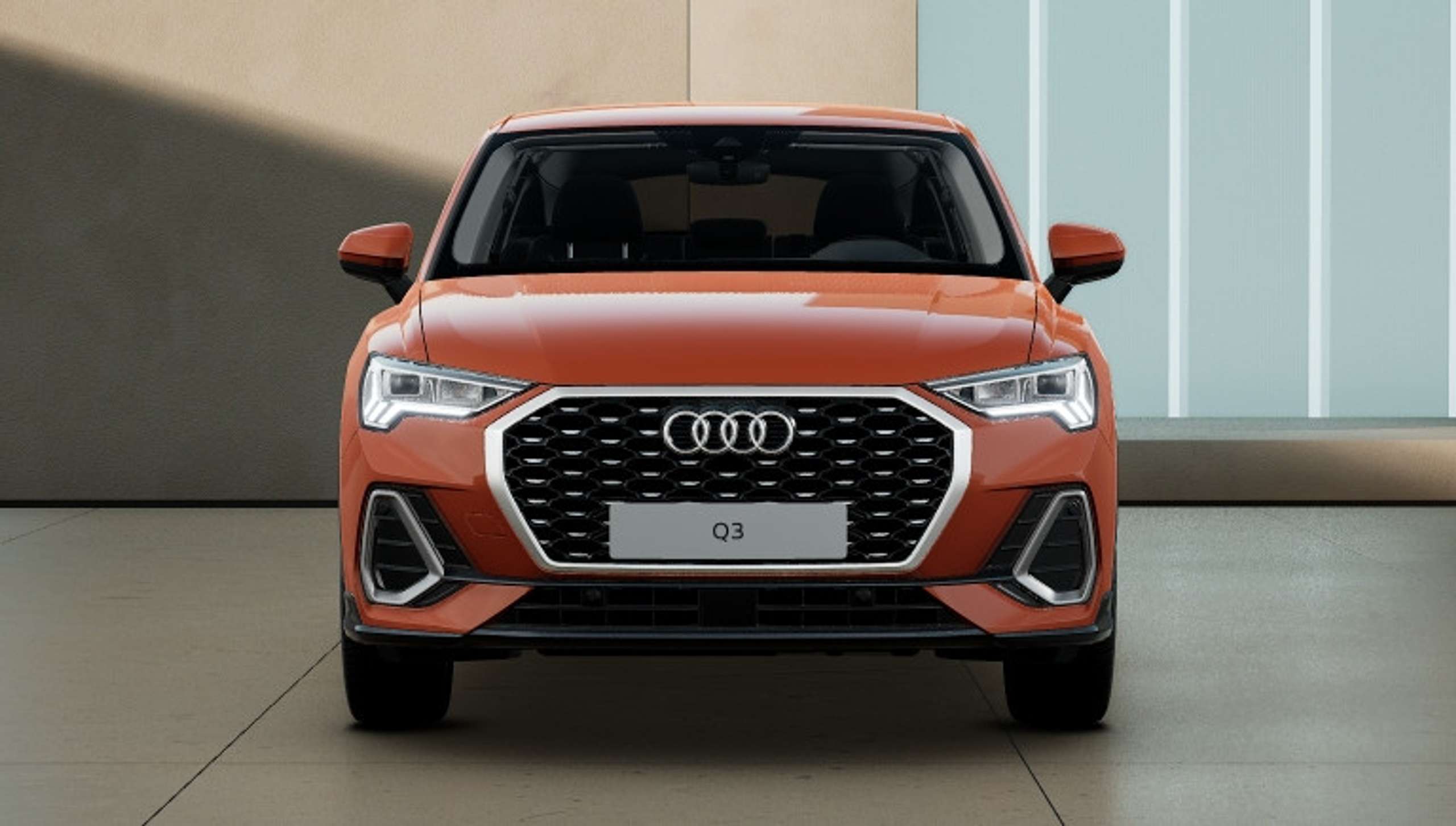 Audi - Q3