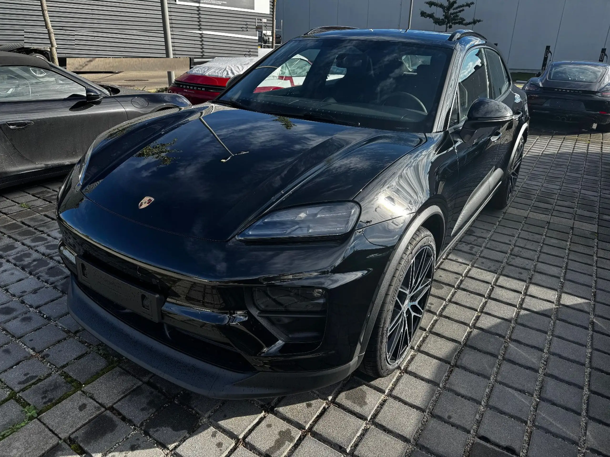 Porsche - Macan