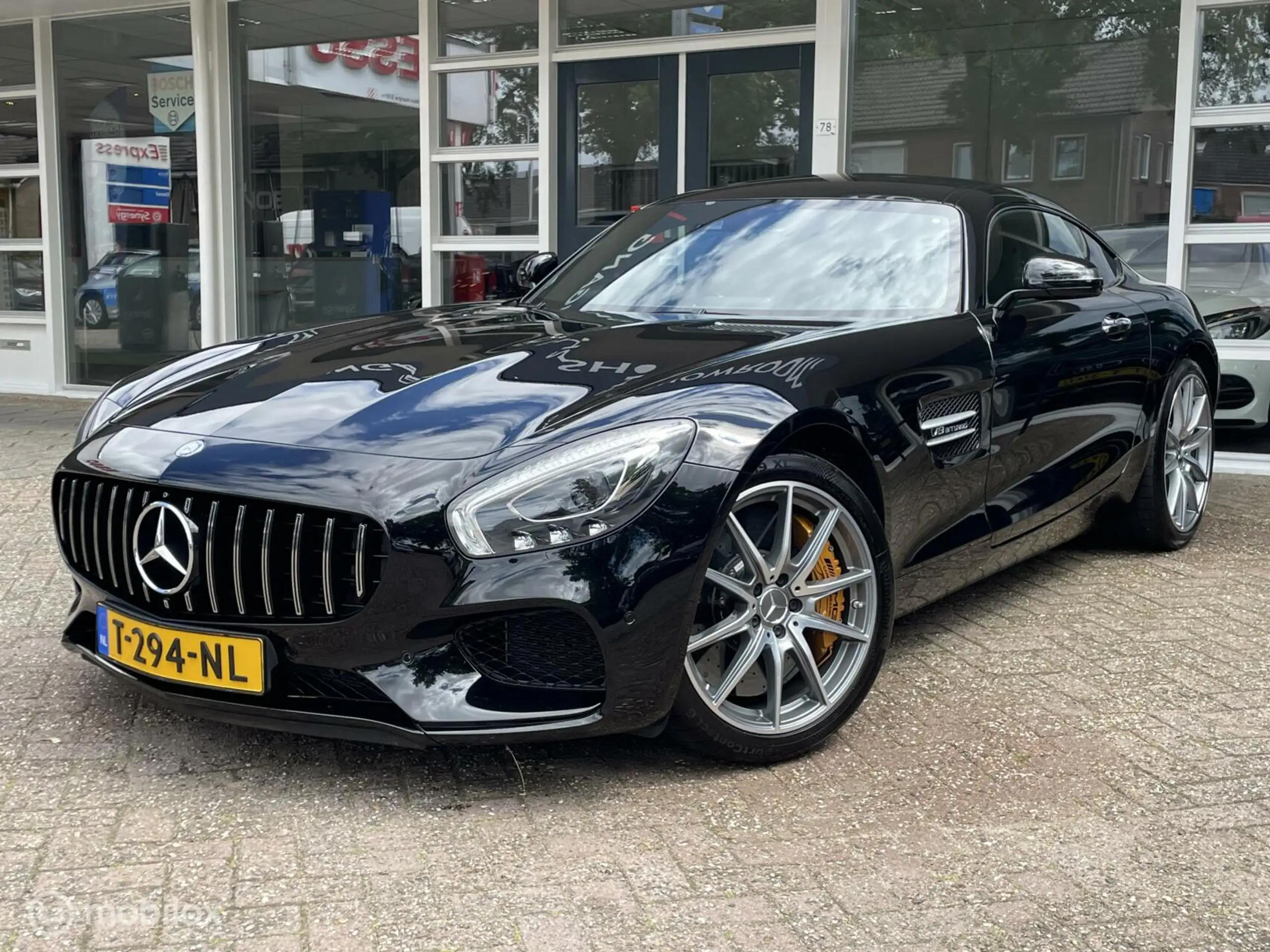 Mercedes-Benz - AMG GT