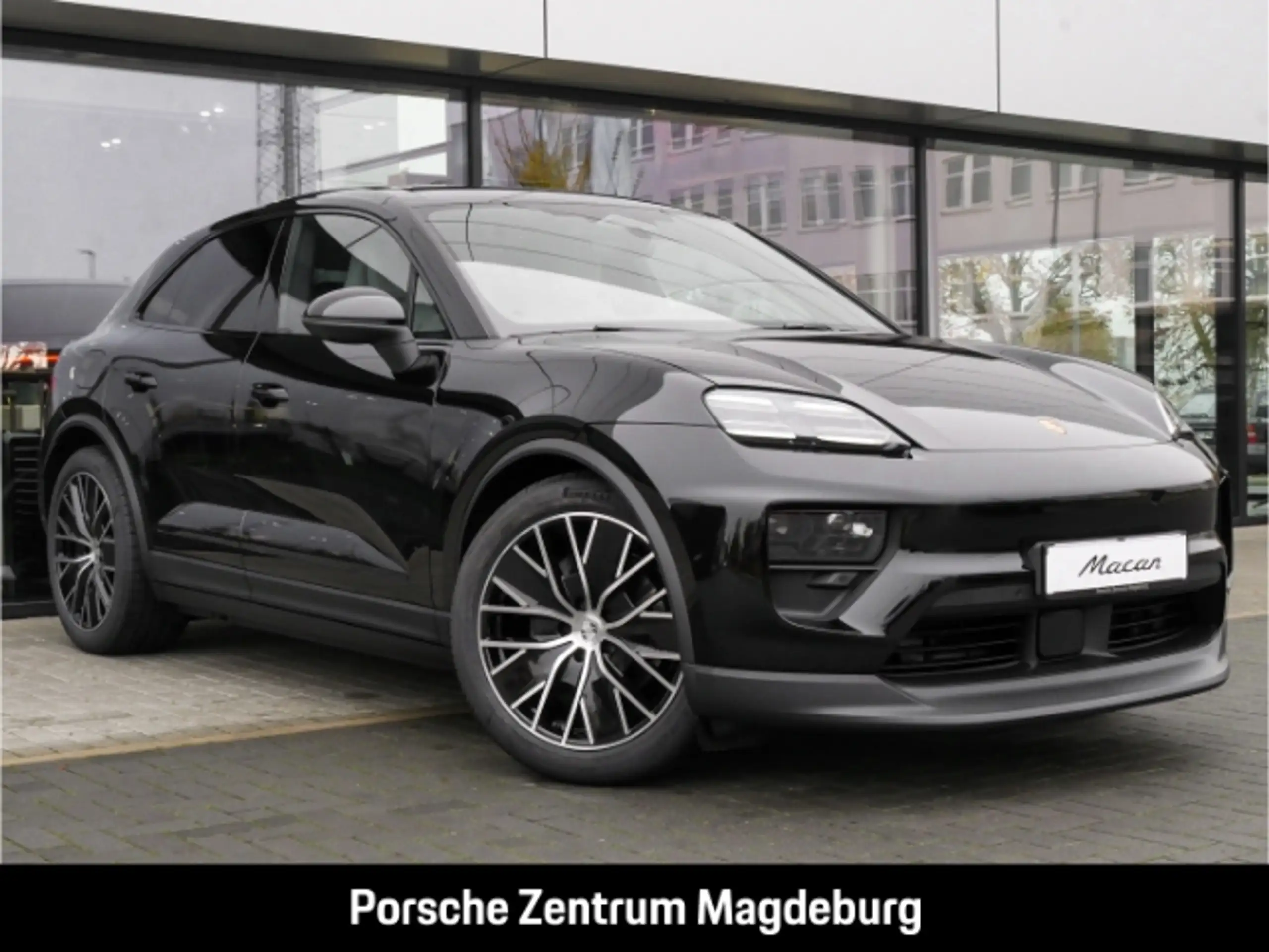 Porsche - Macan