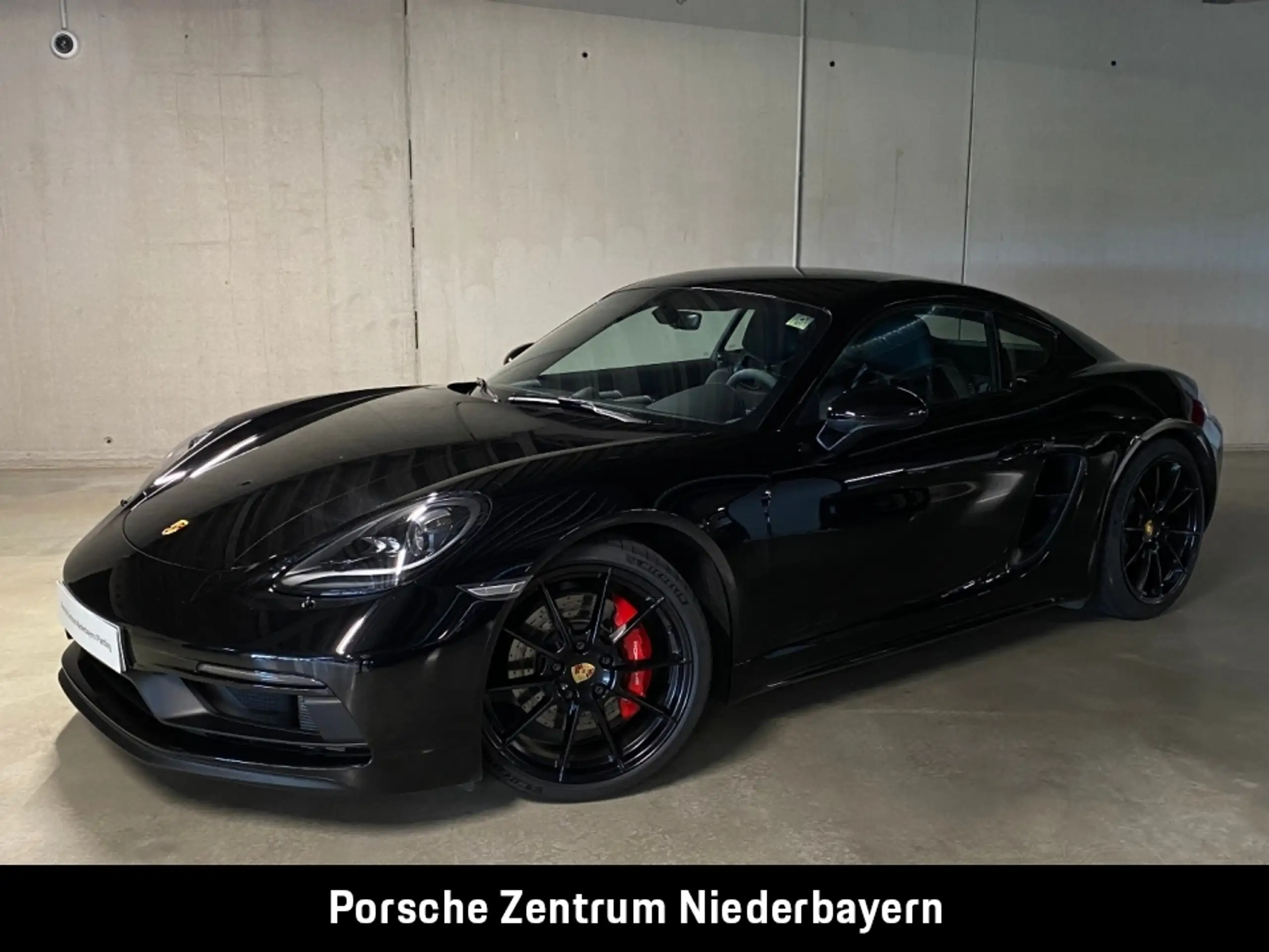 Porsche - Cayman