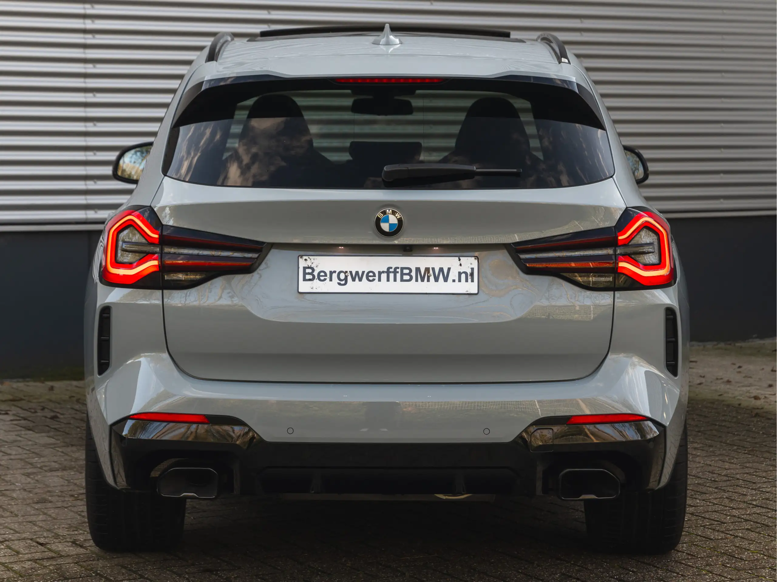 BMW - X3