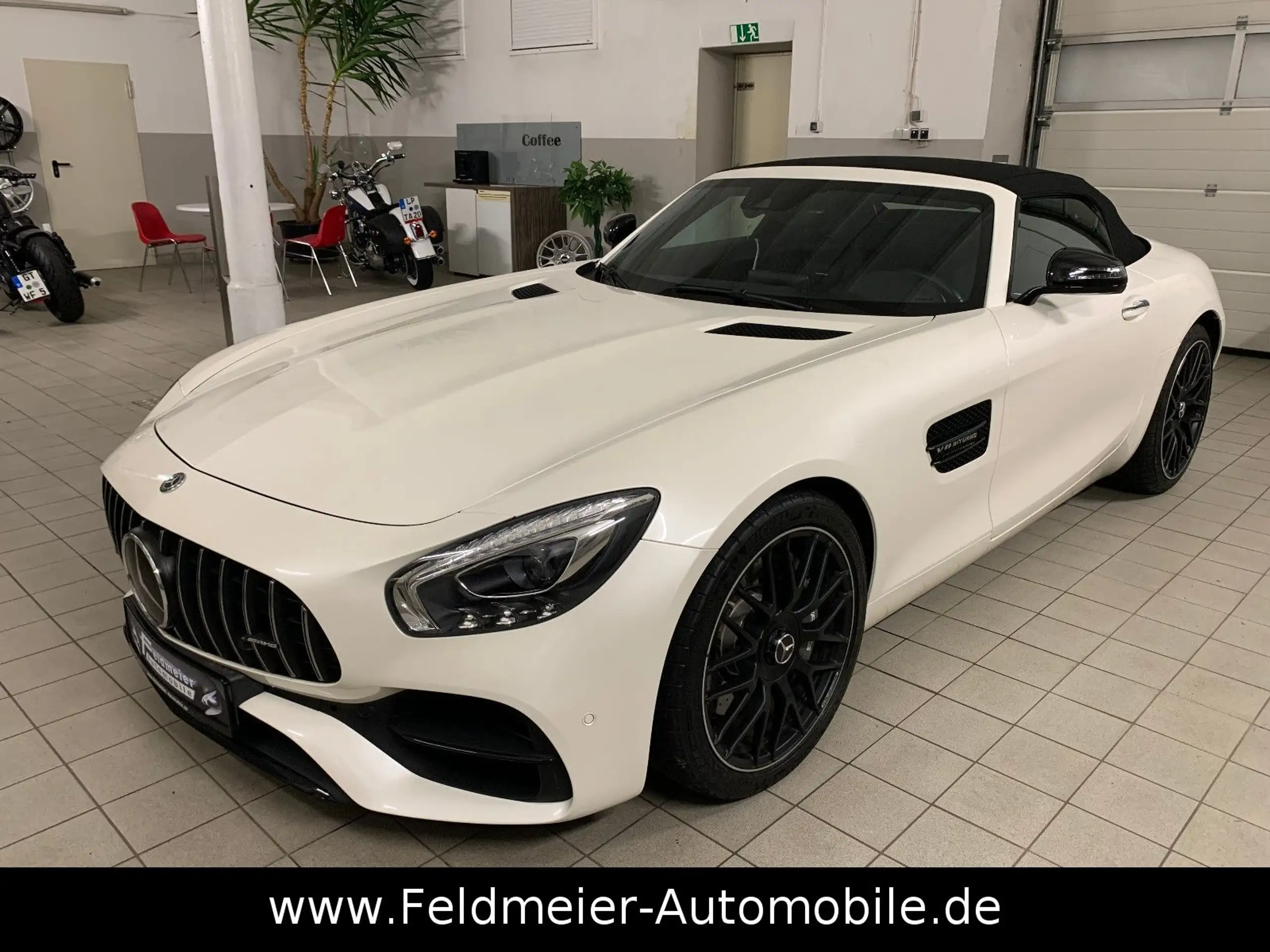 Mercedes-Benz - AMG GT