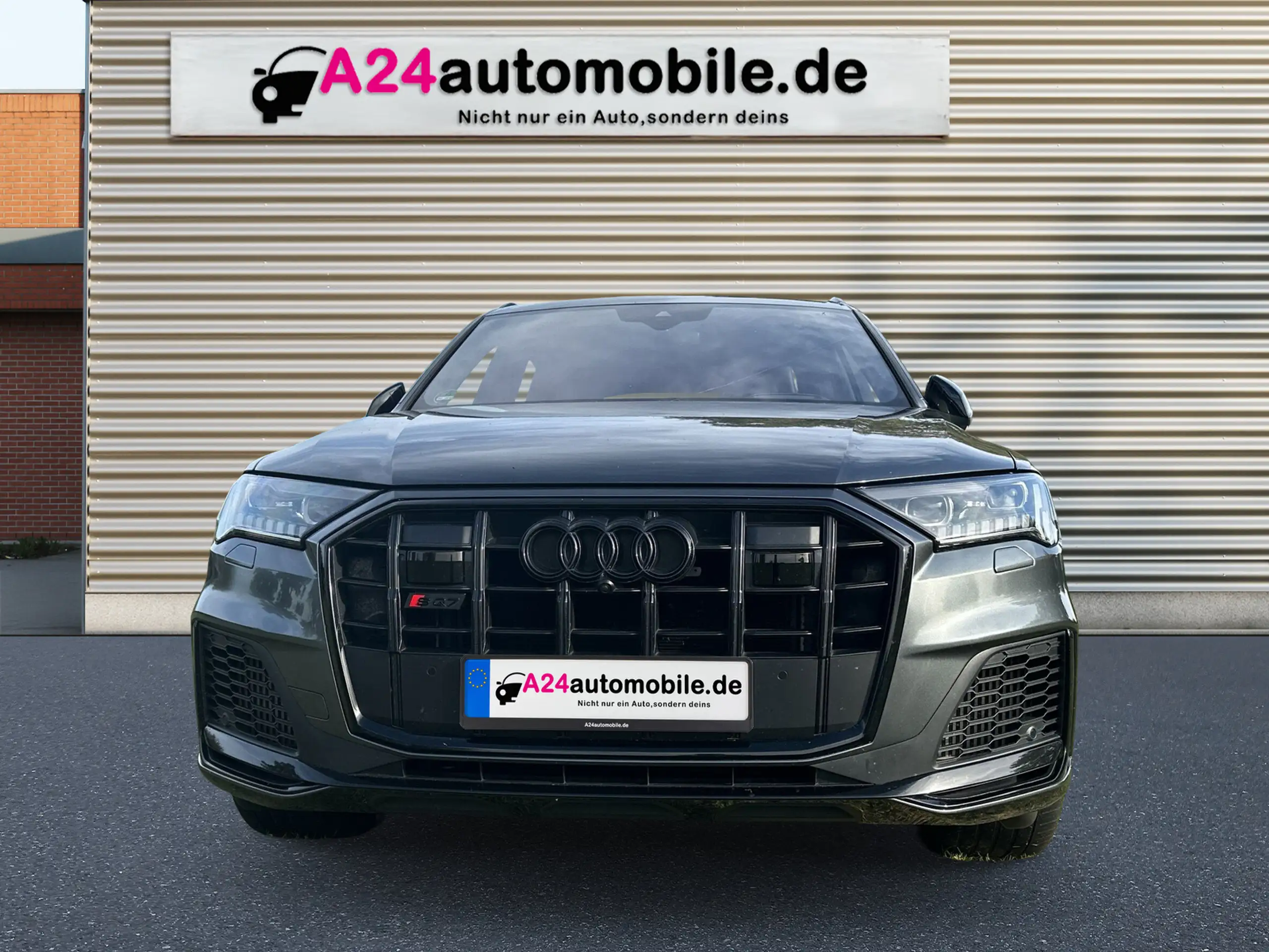 Audi - SQ7