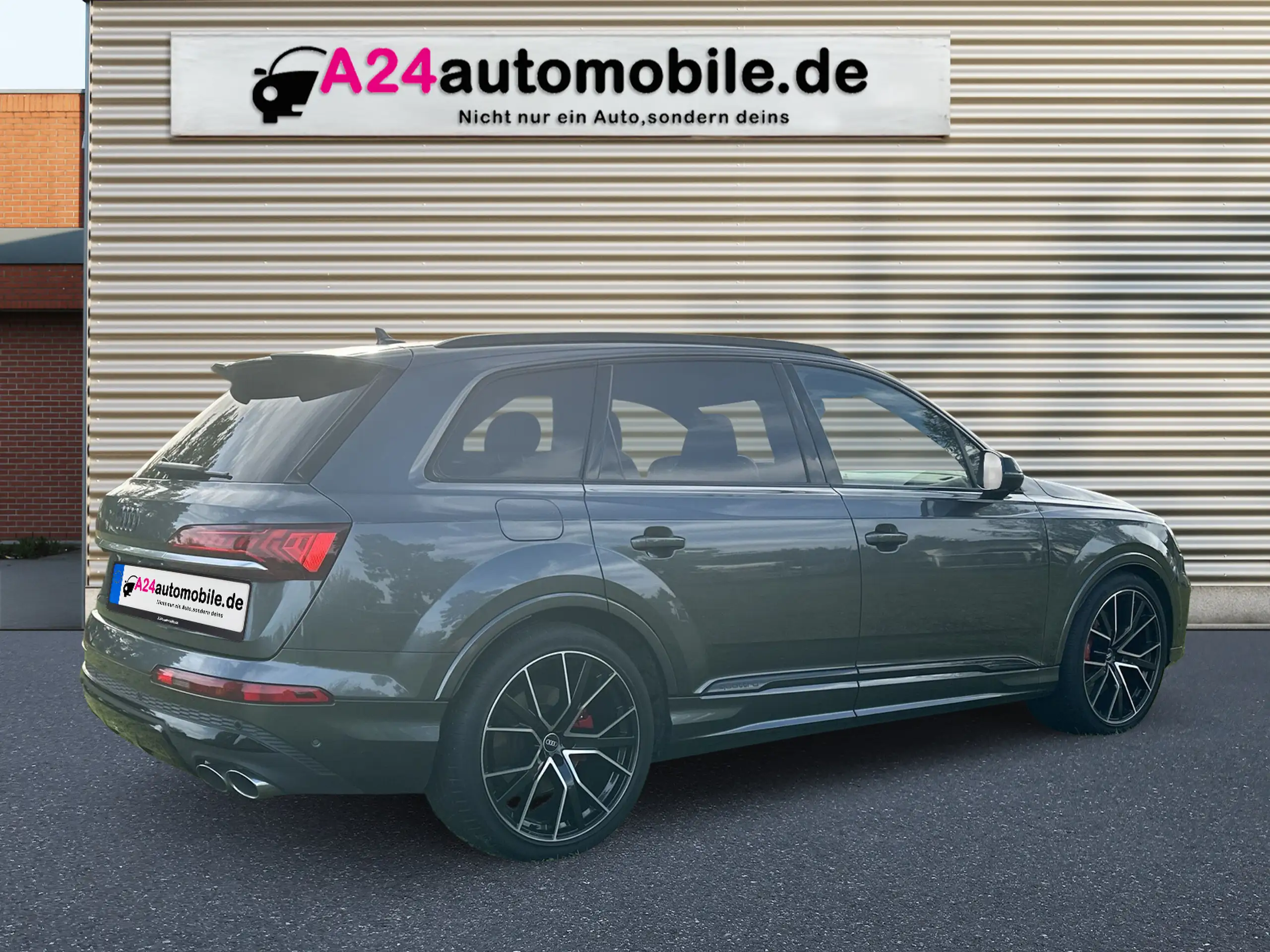 Audi - SQ7