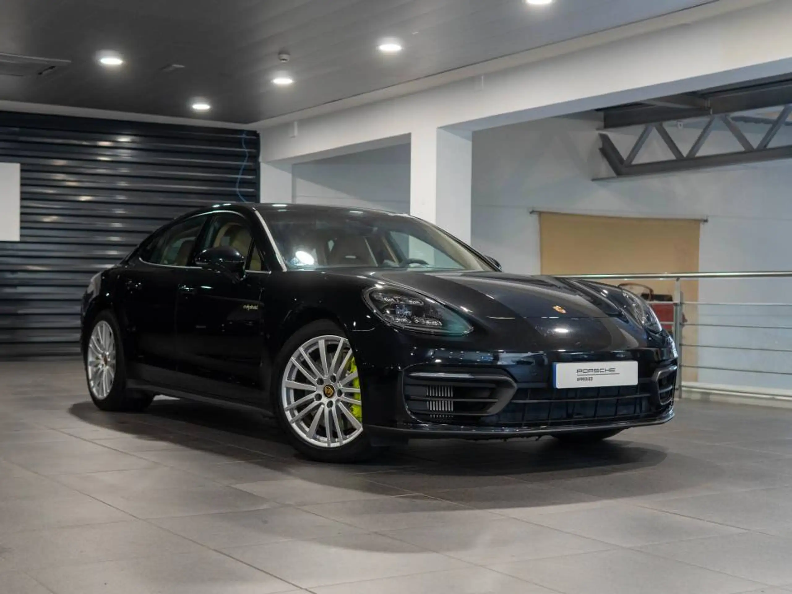 Porsche - Panamera