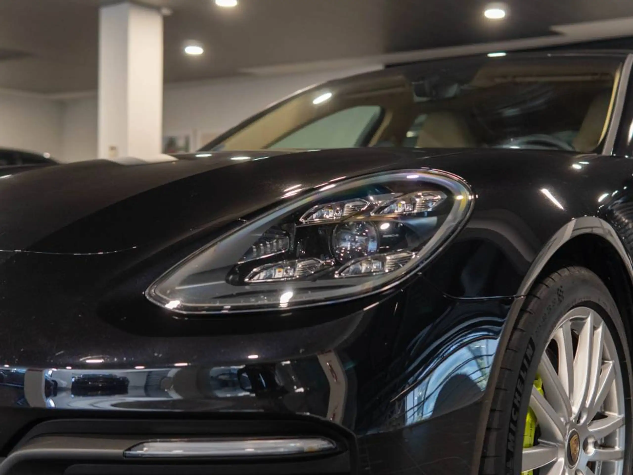 Porsche - Panamera