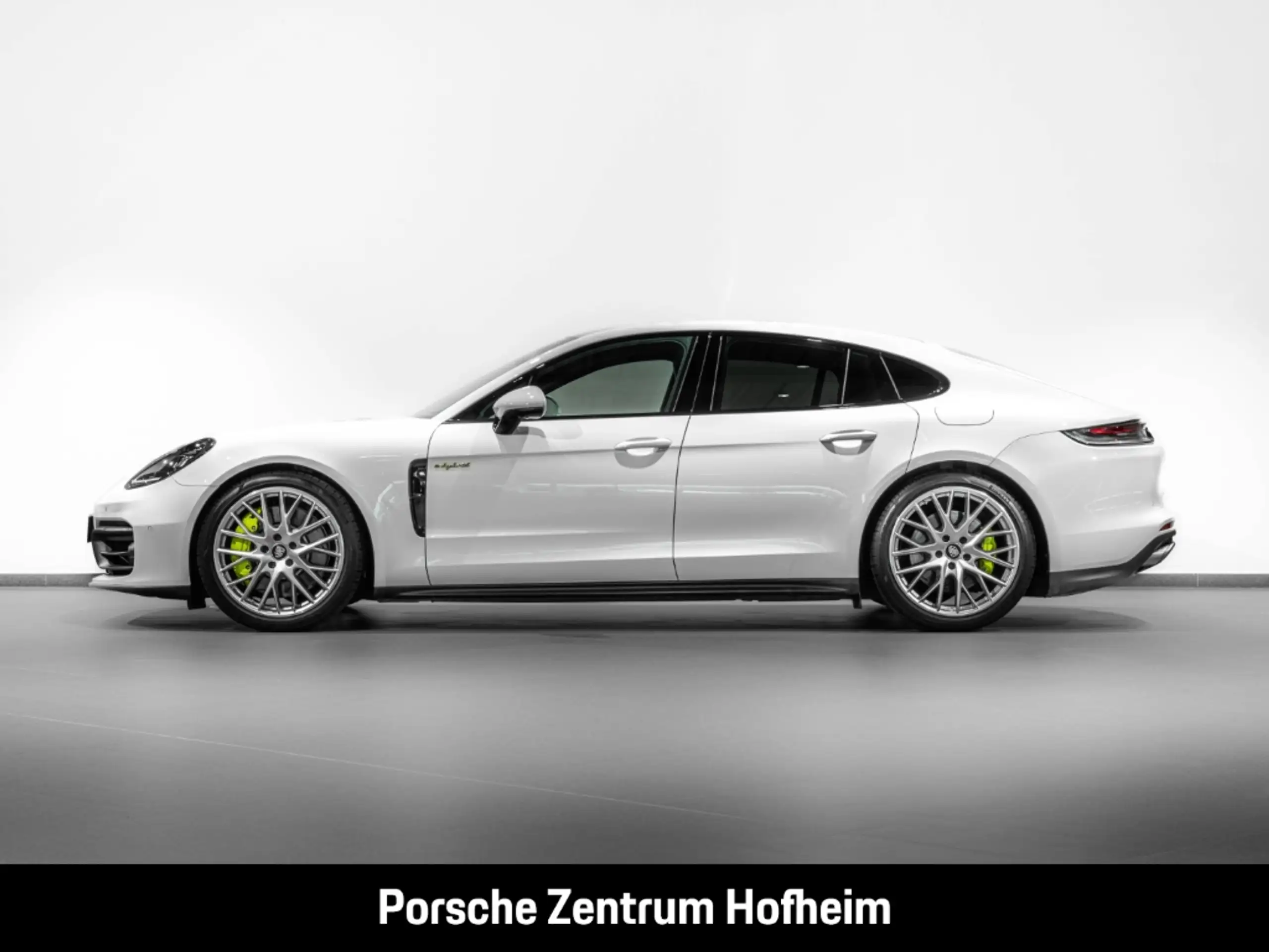 Porsche - Panamera