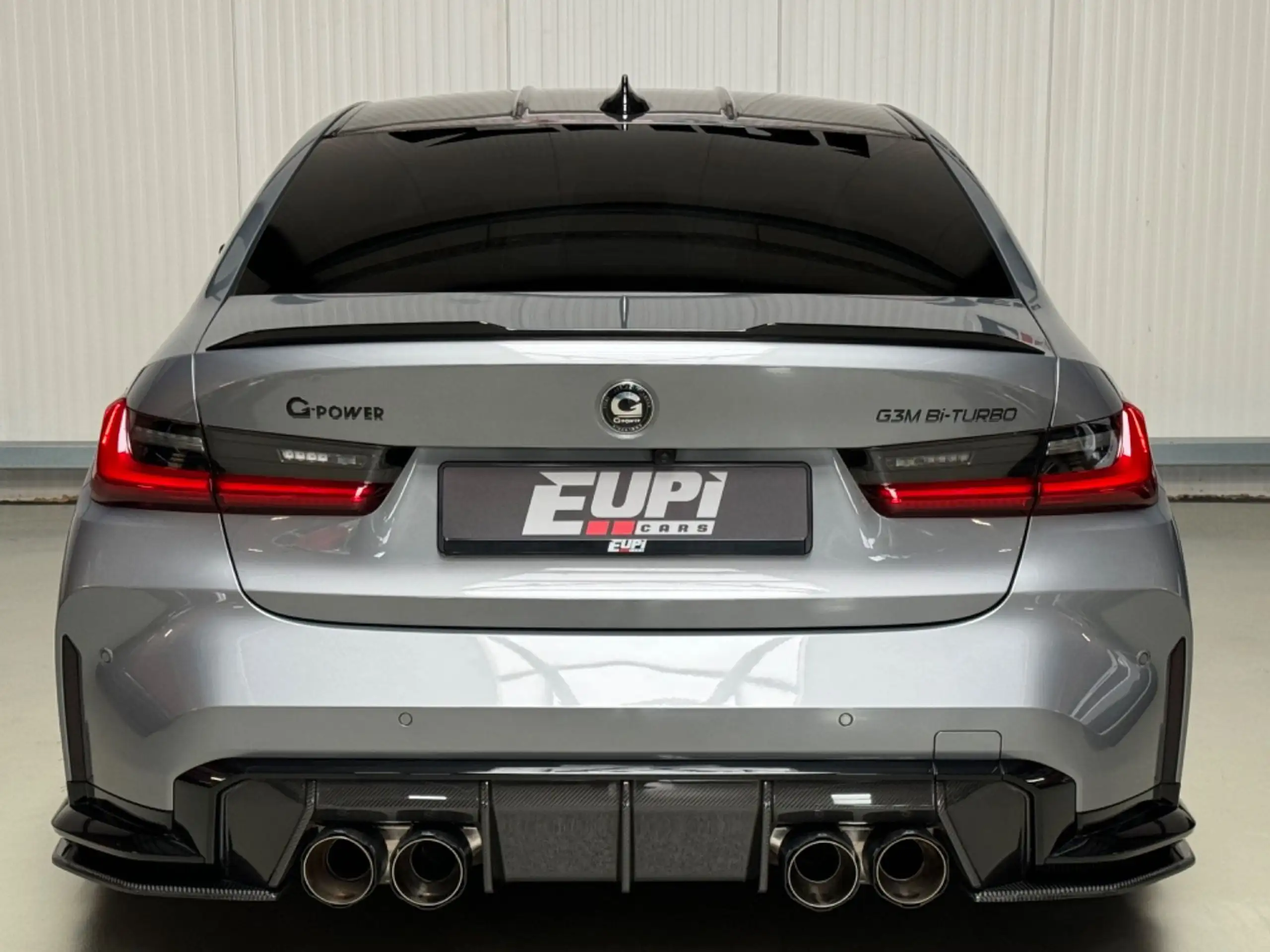 BMW - M3