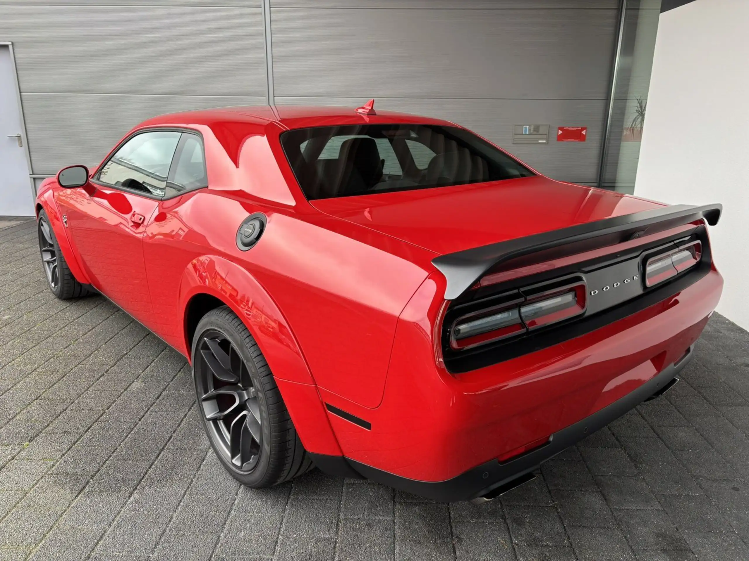 Dodge - Challenger