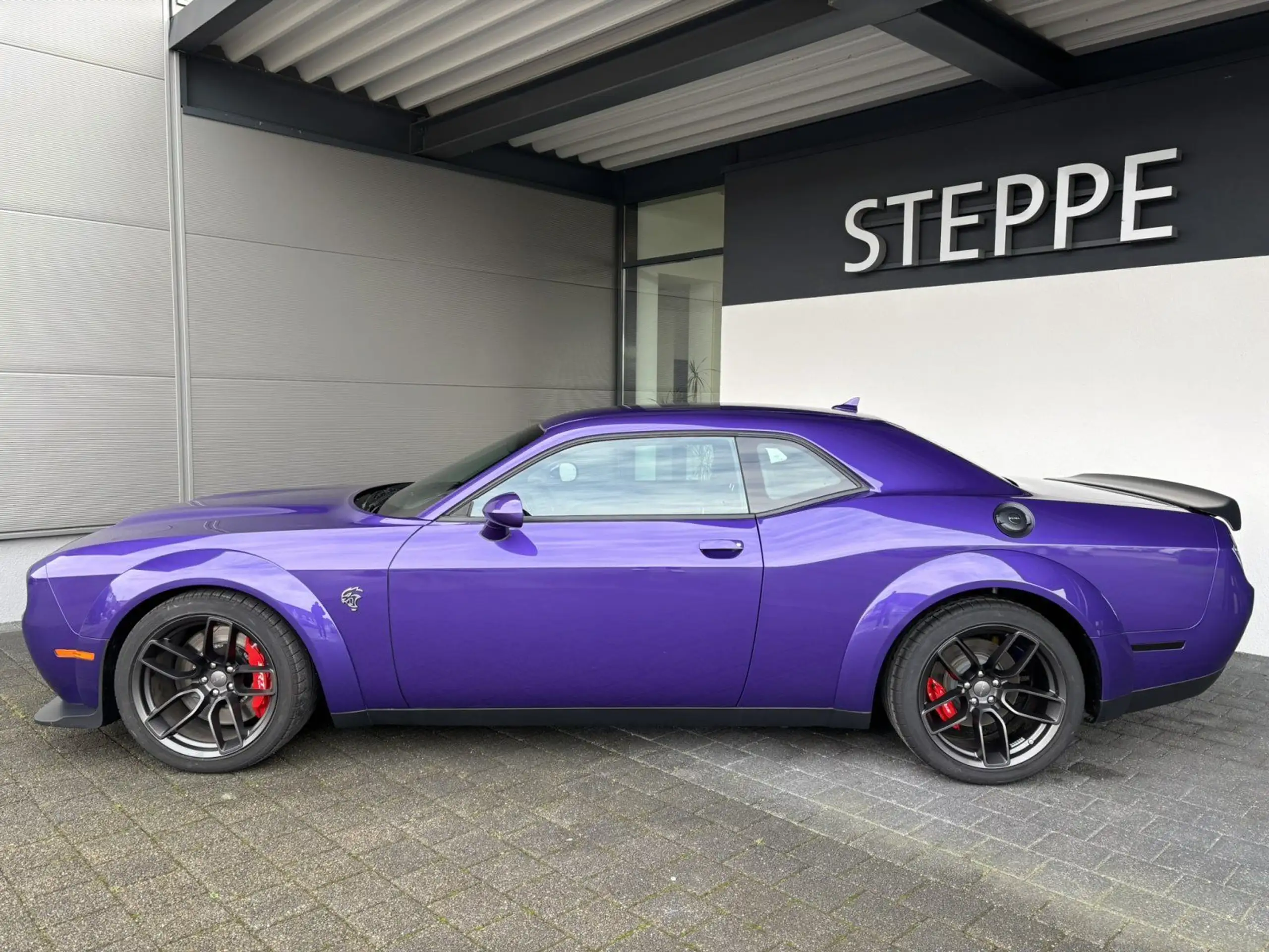 Dodge - Challenger