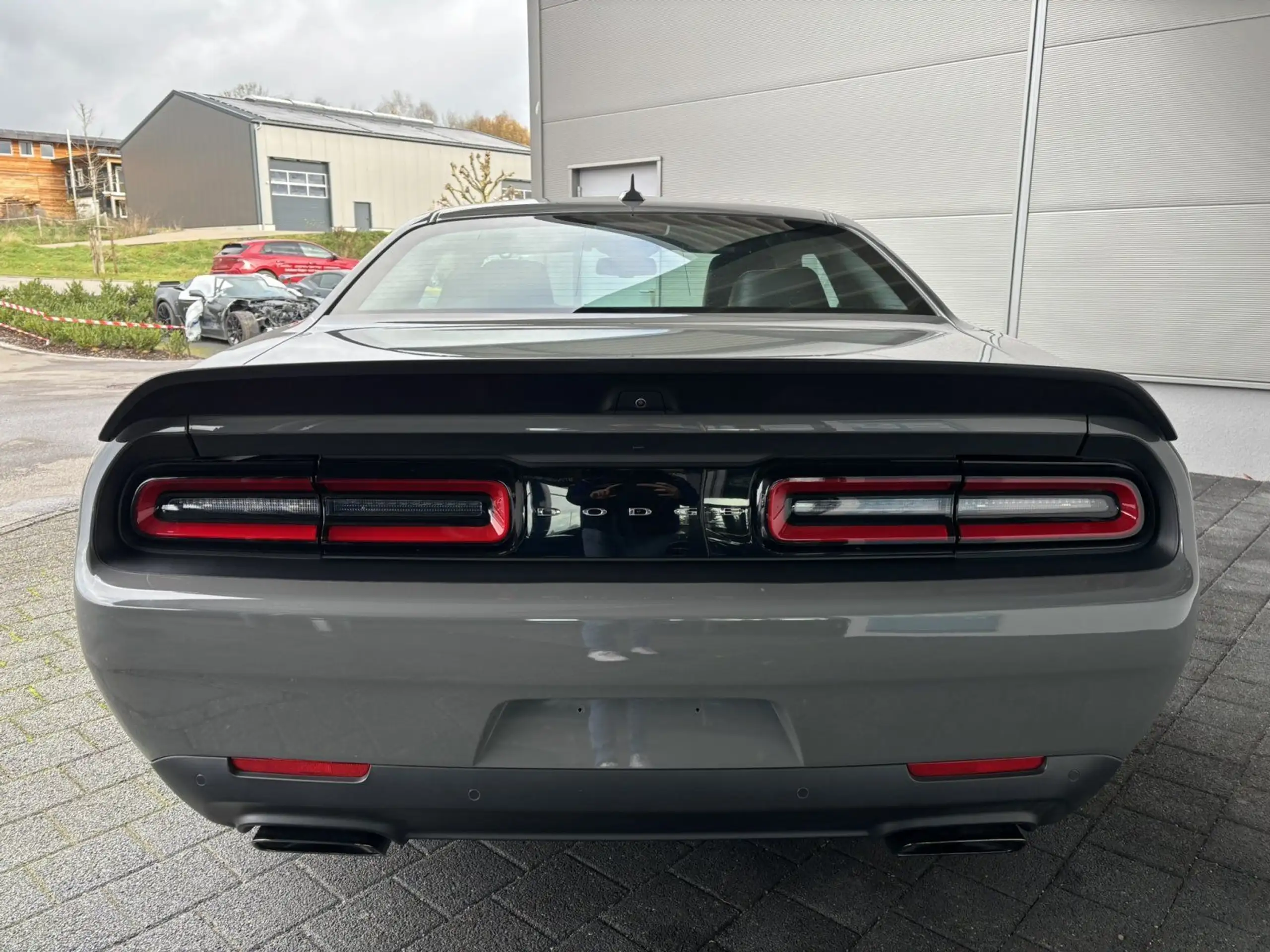 Dodge - Challenger