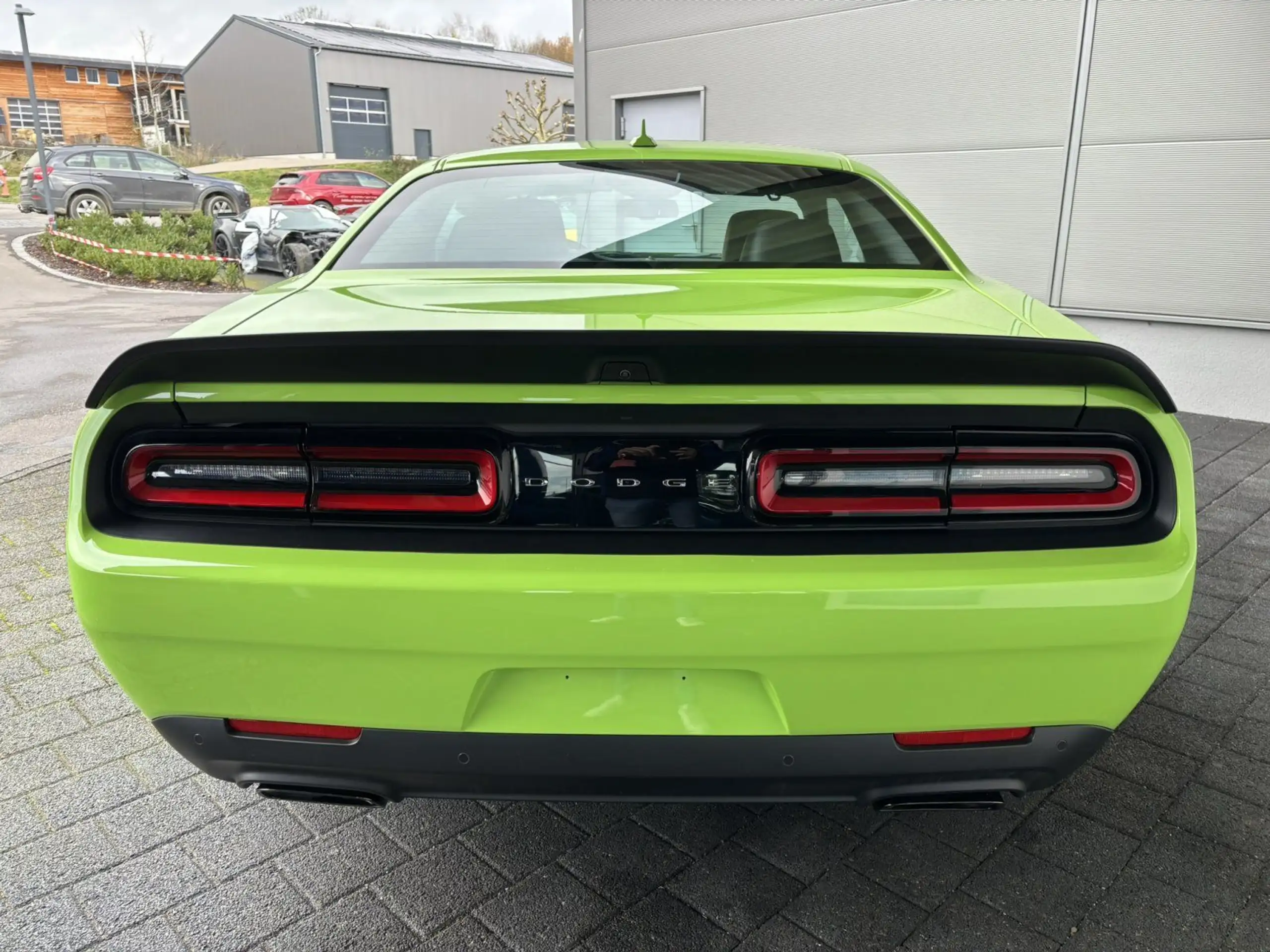 Dodge - Challenger