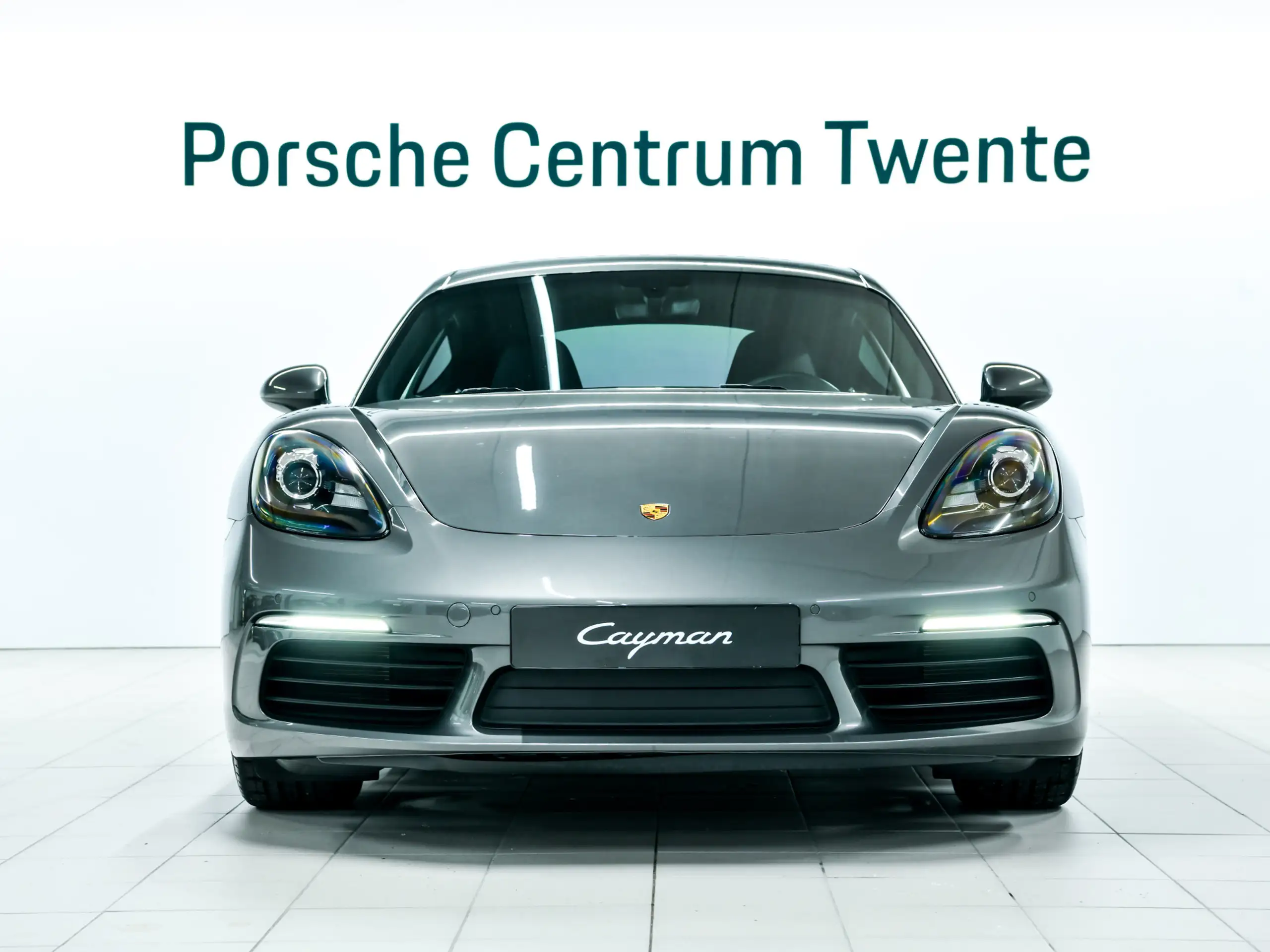 Porsche - Cayman