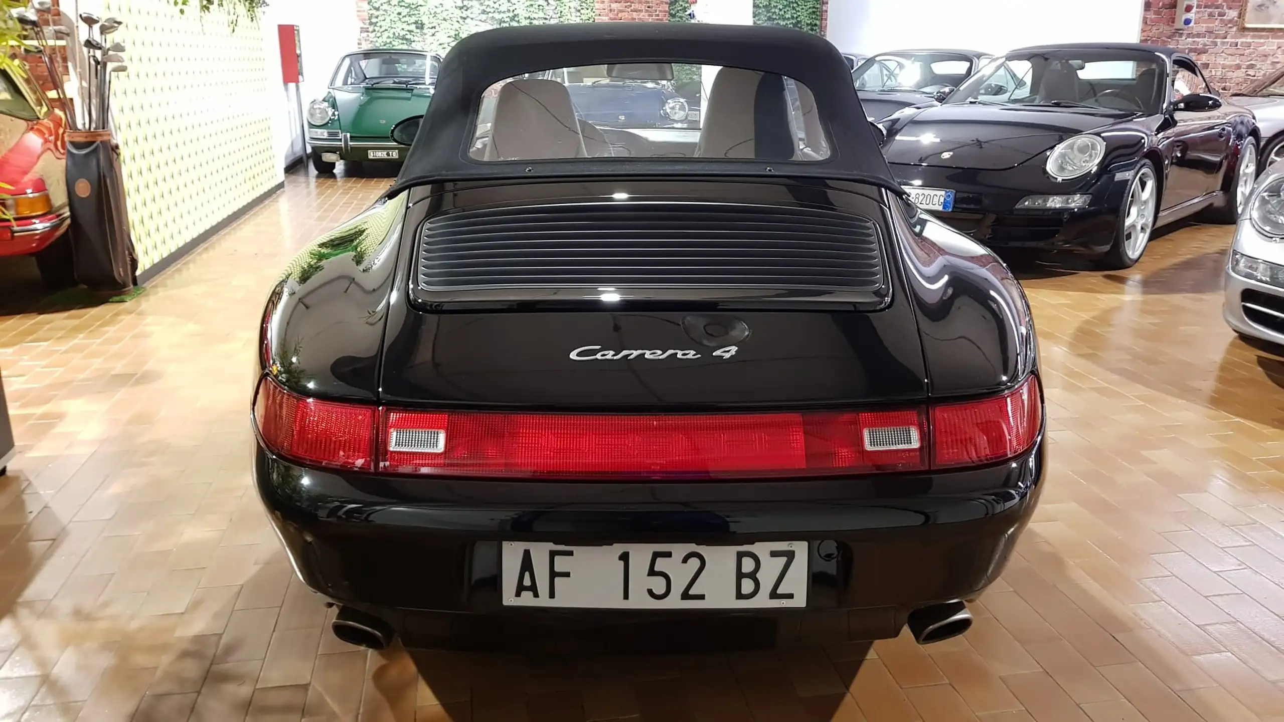 Porsche - 993