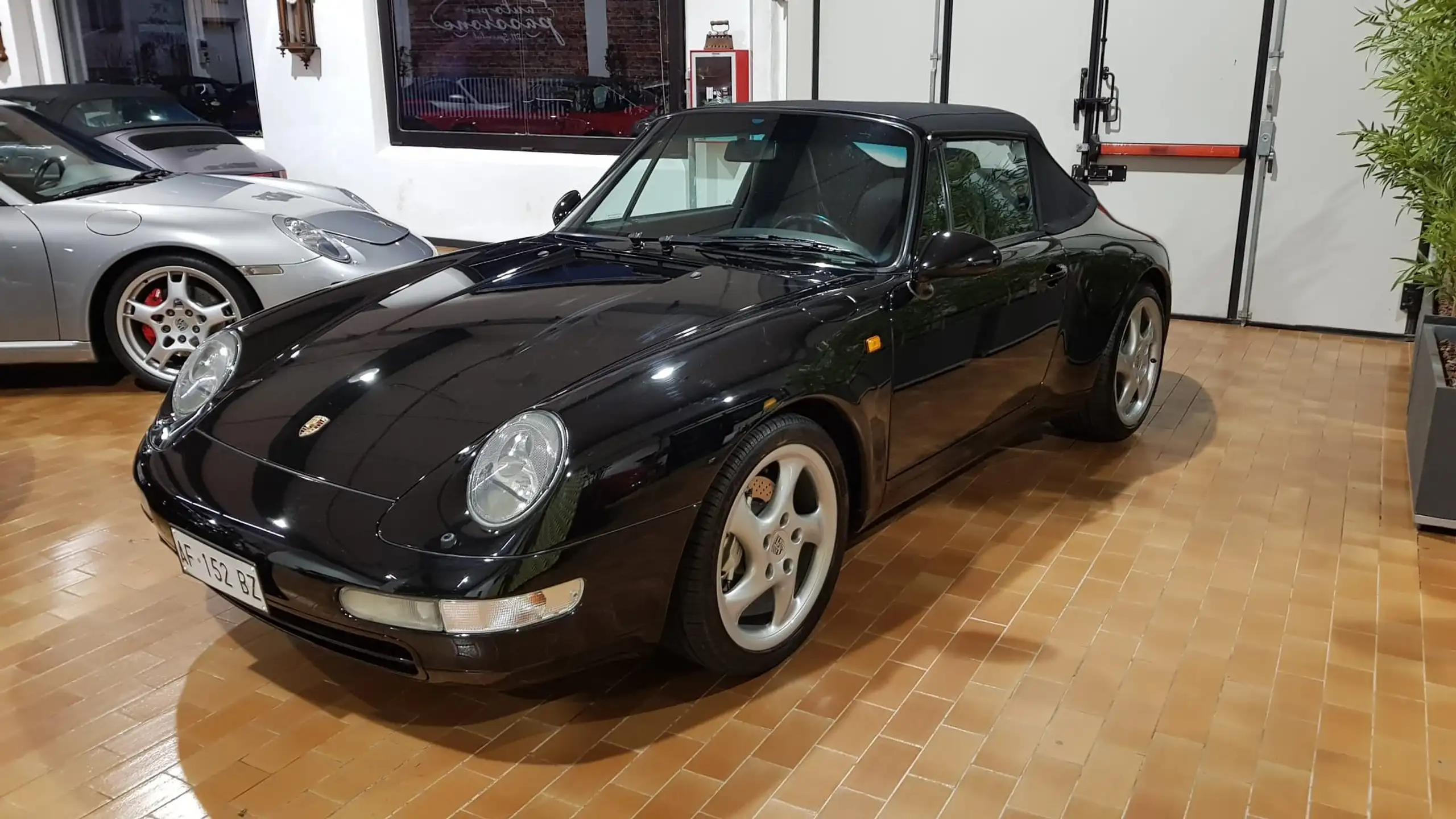 Porsche - 993