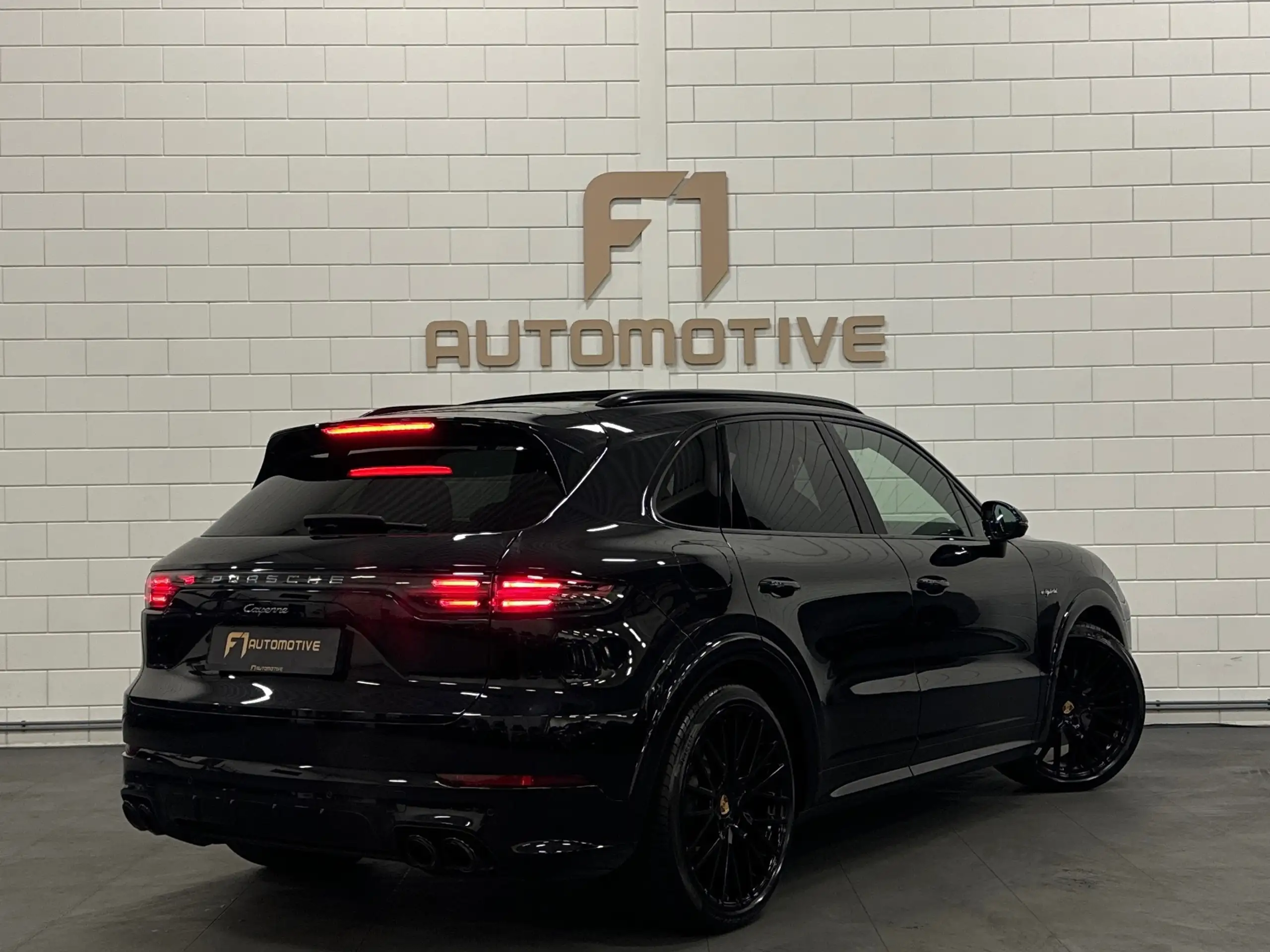 Porsche - Cayenne