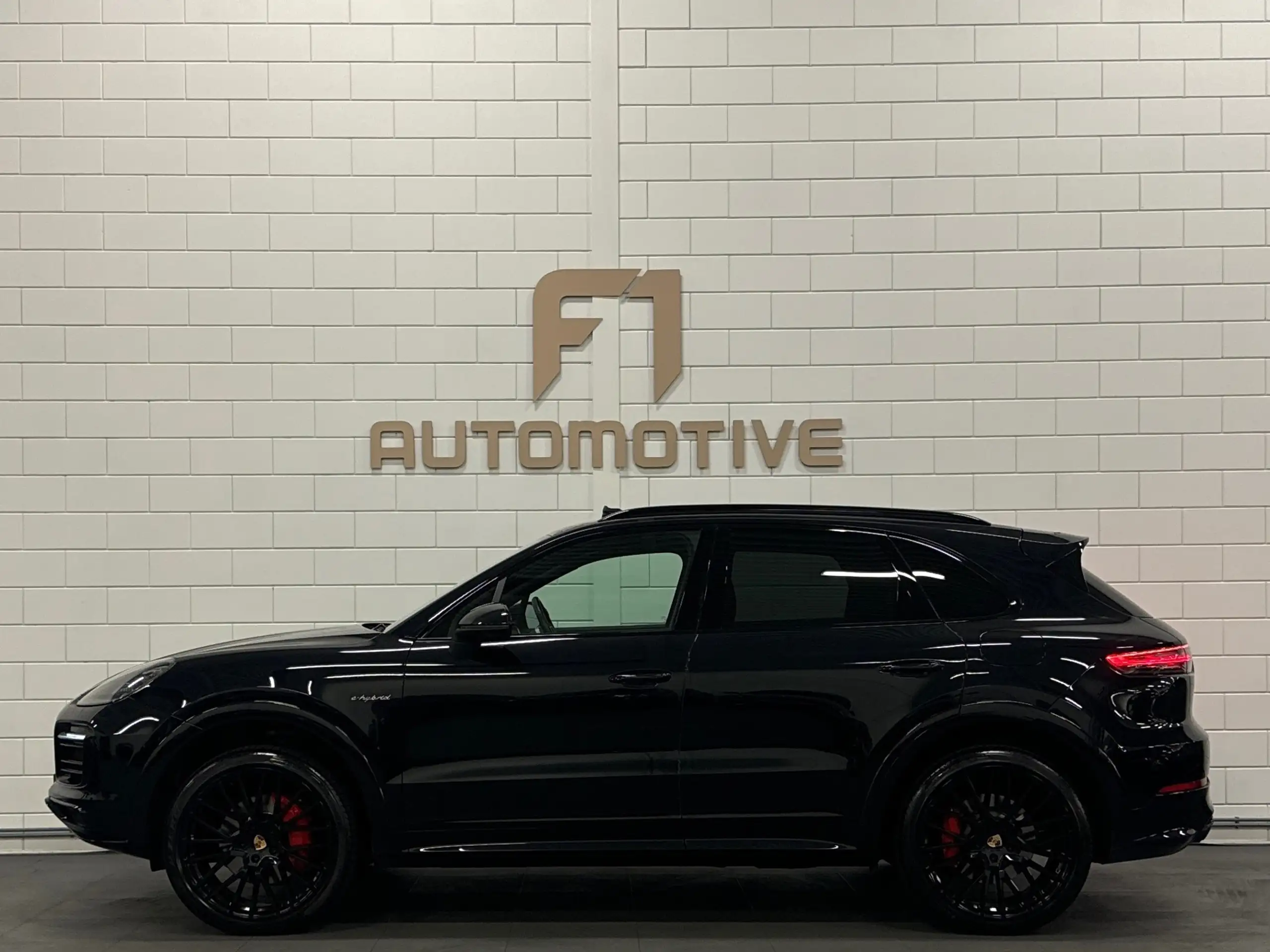 Porsche - Cayenne